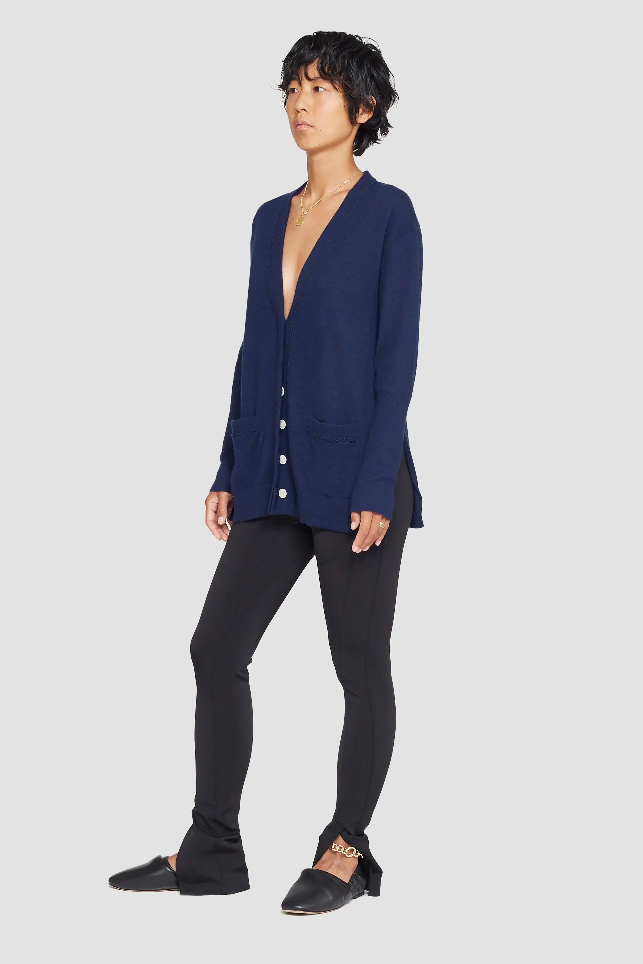 The Cashmere Cardigan With Side Slits - Image 3