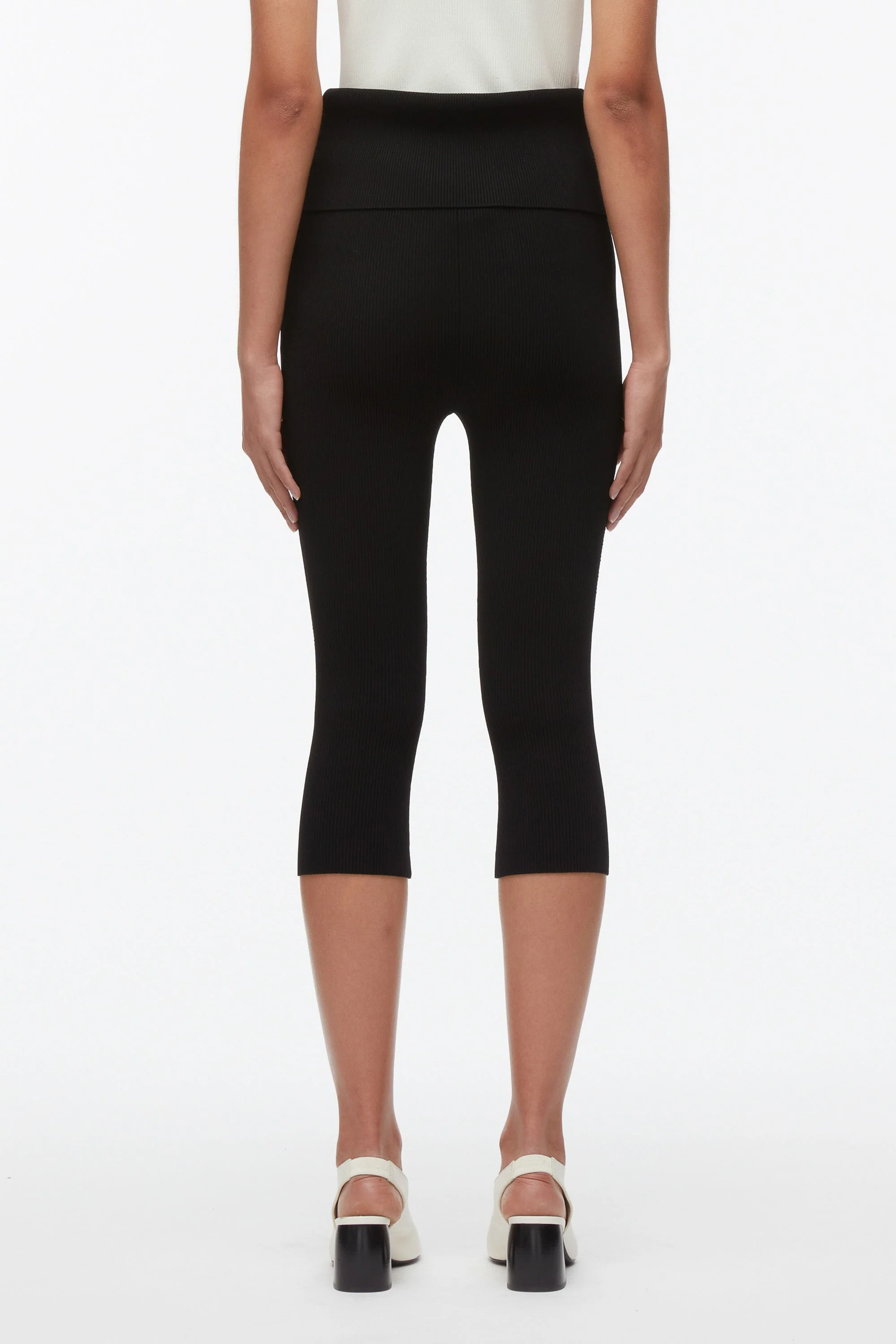 Blooming Lotus Compact Rib Capris - Image 4