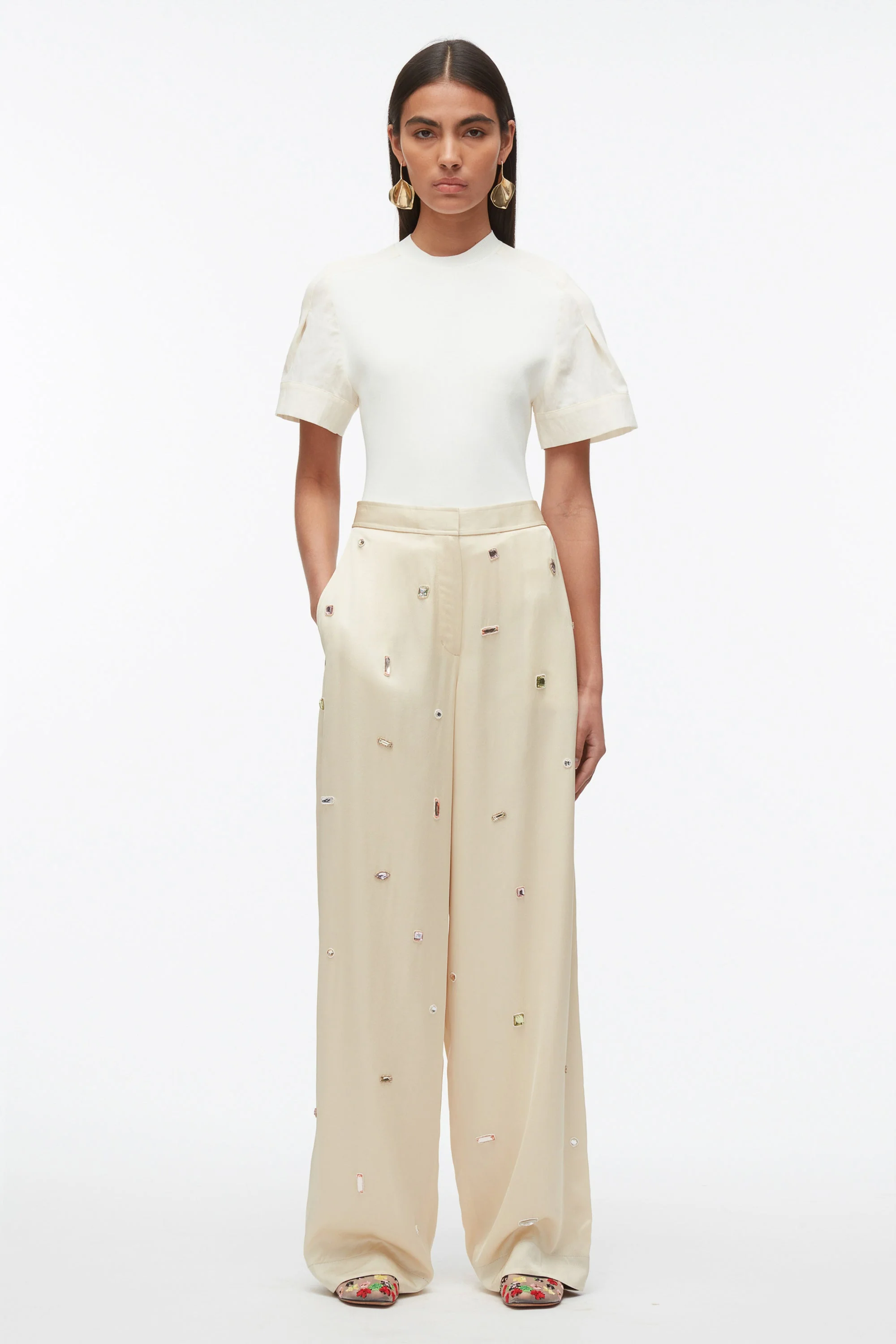 Compact Rib Top with Contrast Sleeves - Image 10