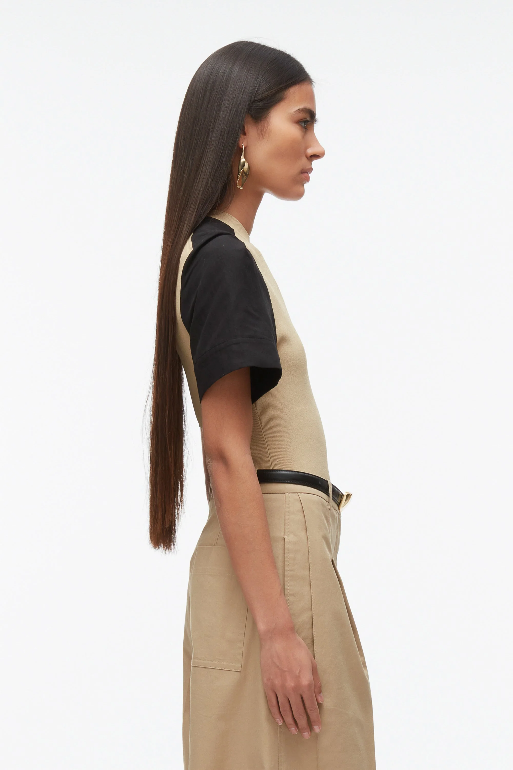 Compact Rib Top with Contrast Sleeves - Image 8