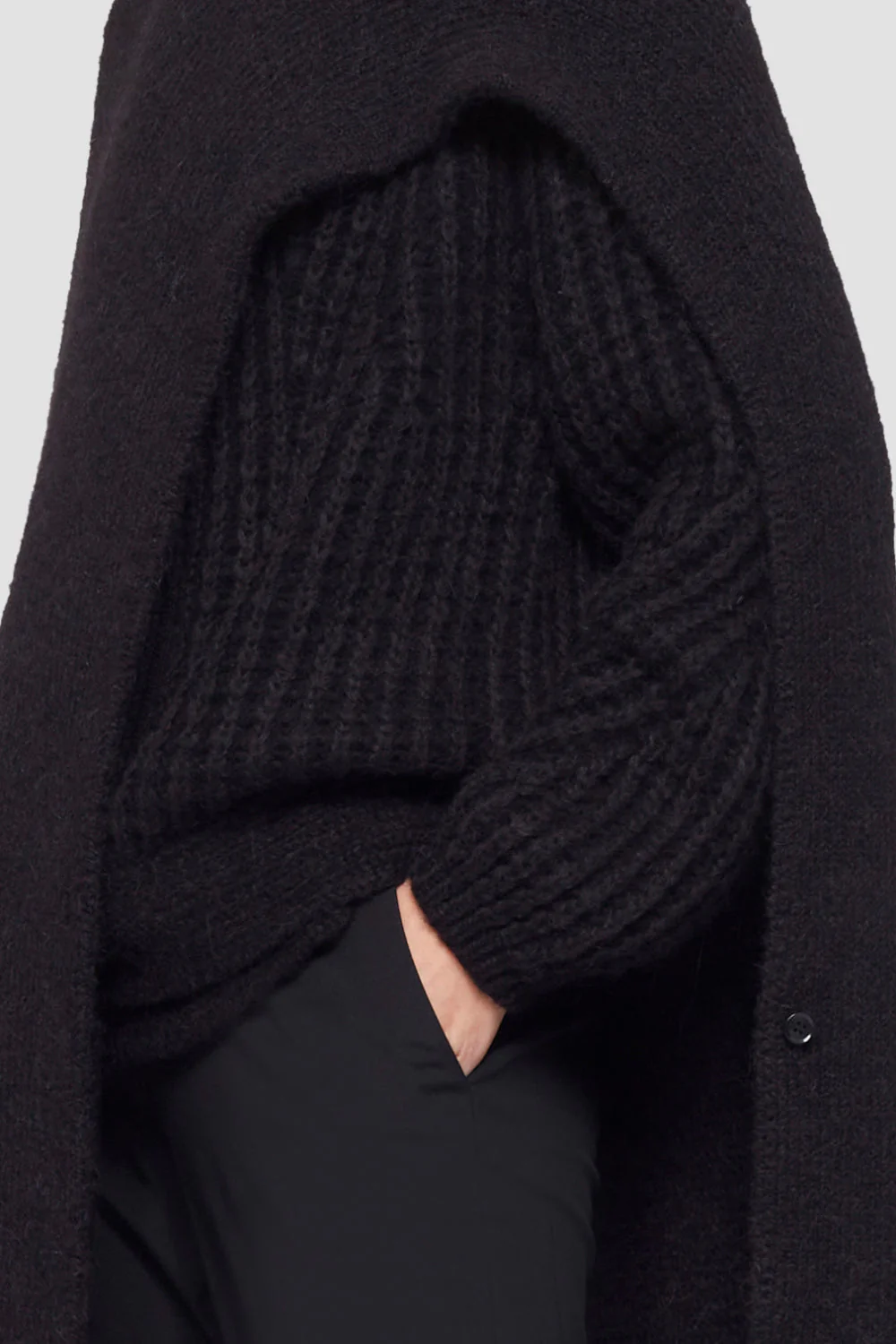 Cozy Wool Fringed Poncho - Image 11