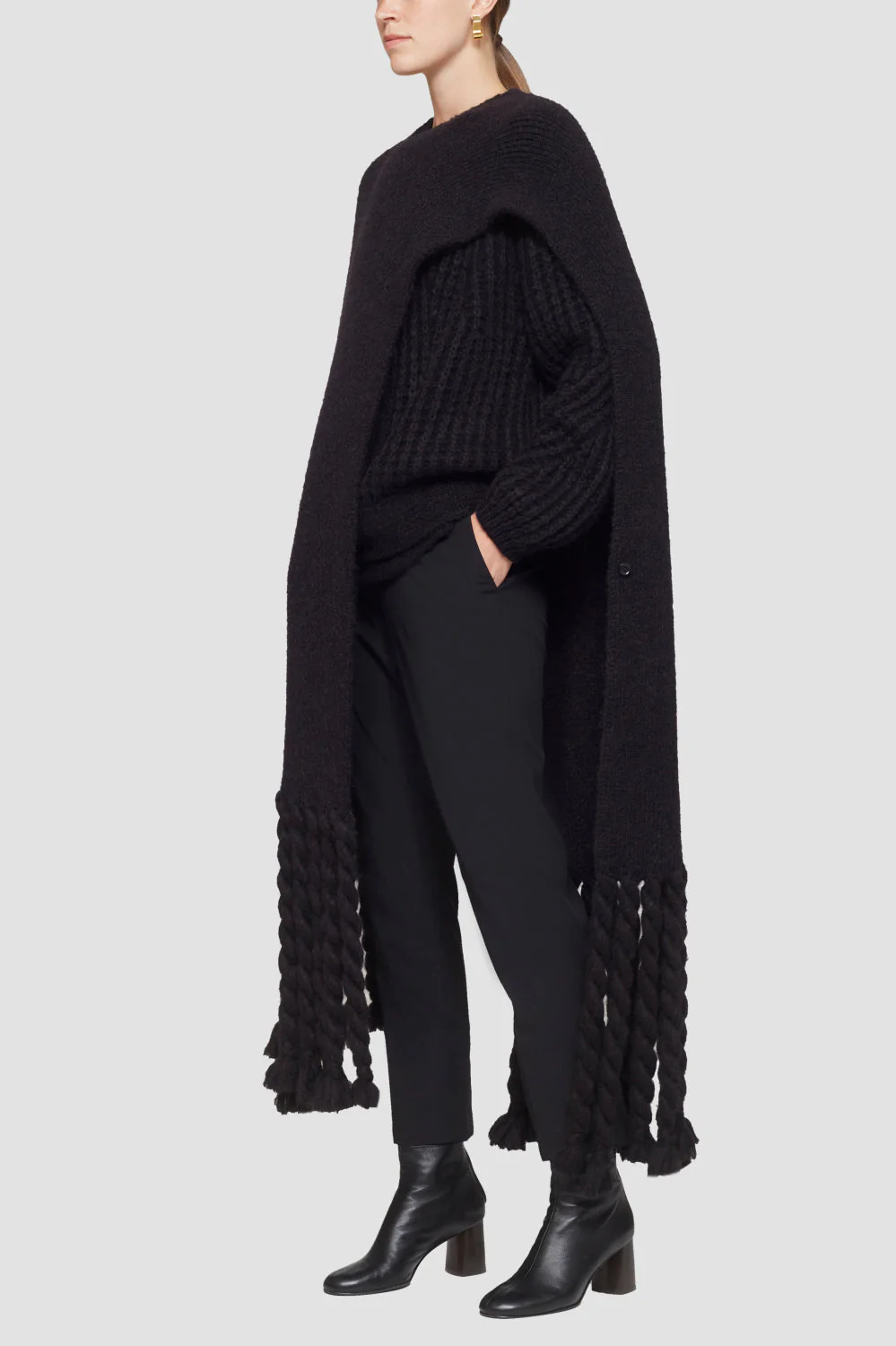 Cozy Wool Fringed Poncho - Image 12