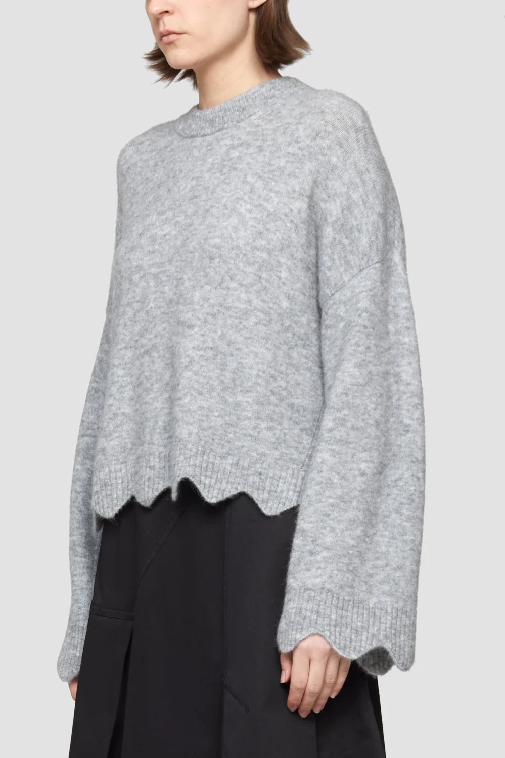 Crew Neck Sweater With Scallop - Image 11