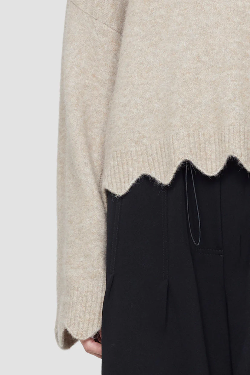Crew Neck Sweater With Scallop - Image 20