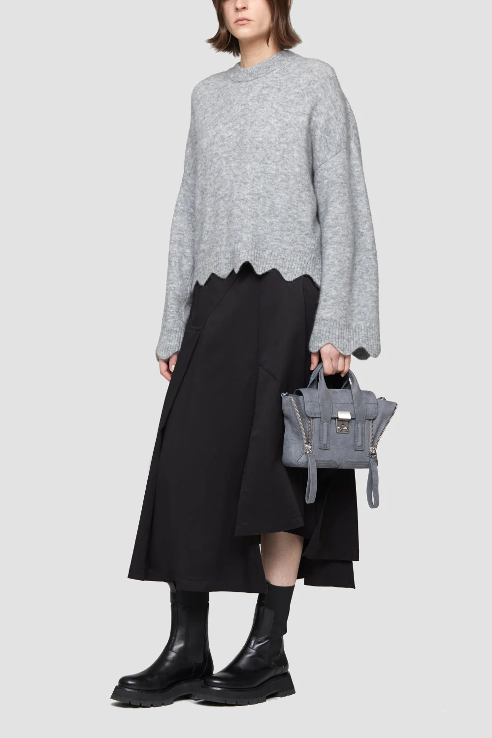 Crew Neck Sweater With Scallop - Image 8