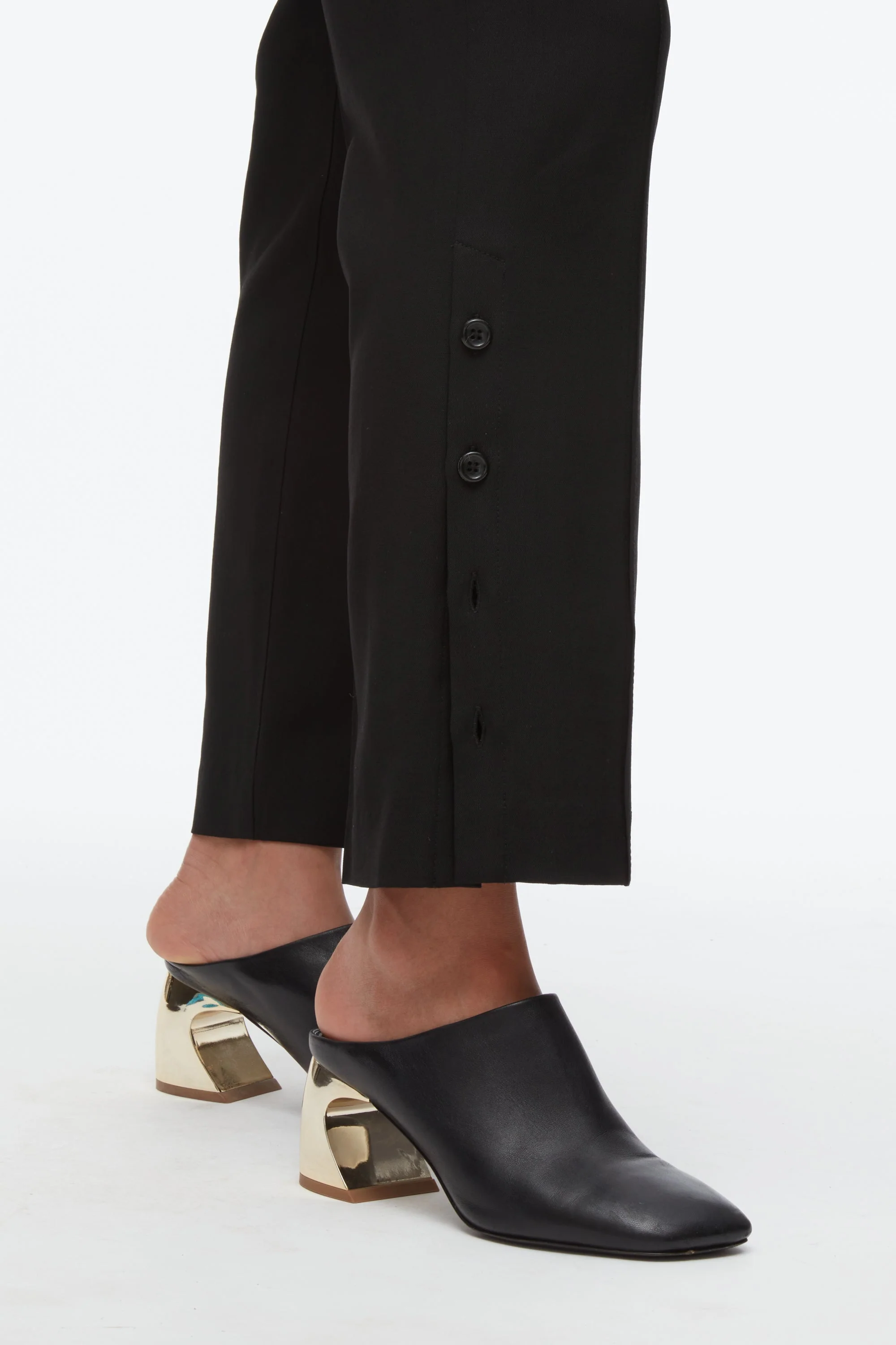 Cropped Elasticated Pants With Side Vent - Image 5