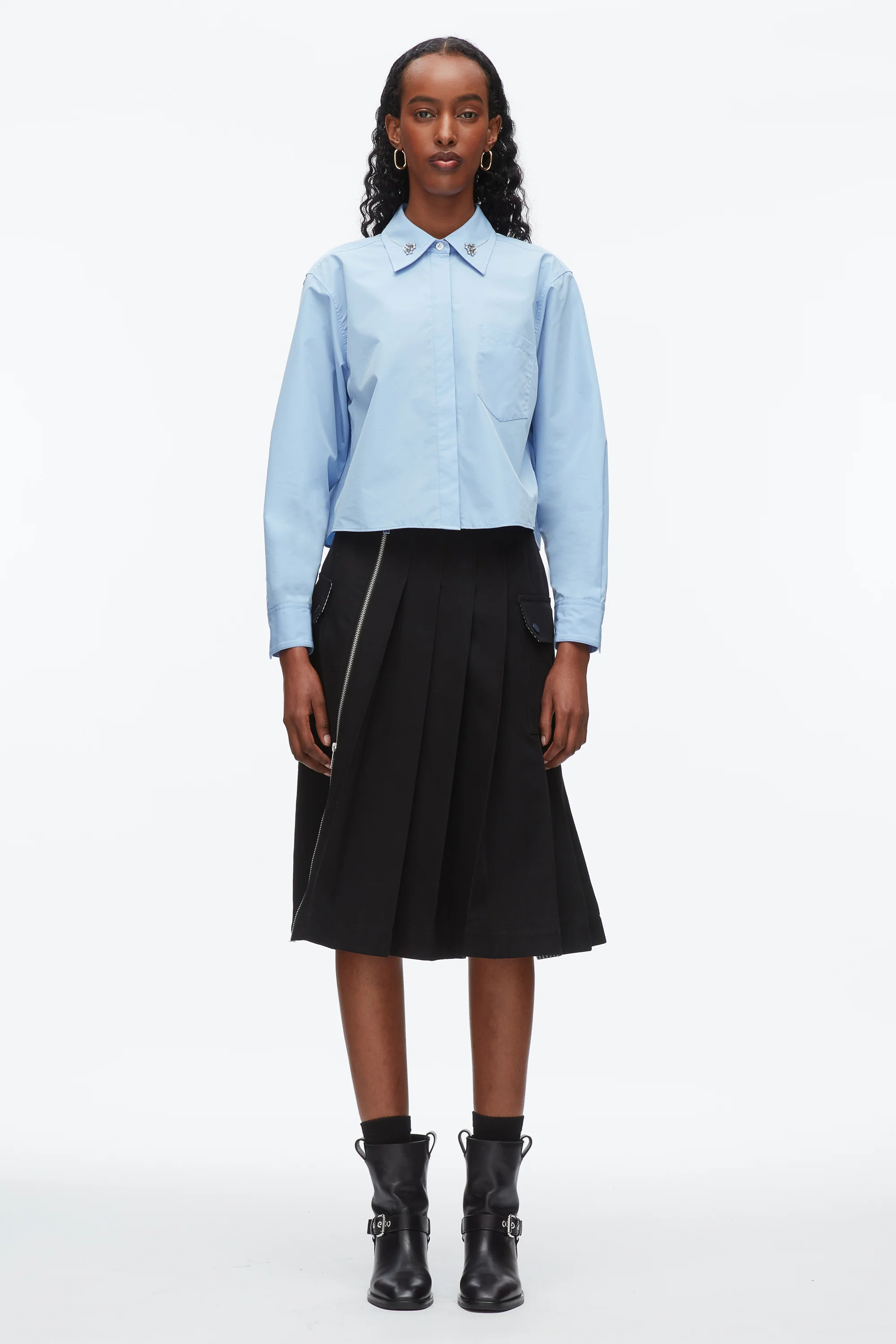 Cropped Shirt with Embroidered Collar - Image 2