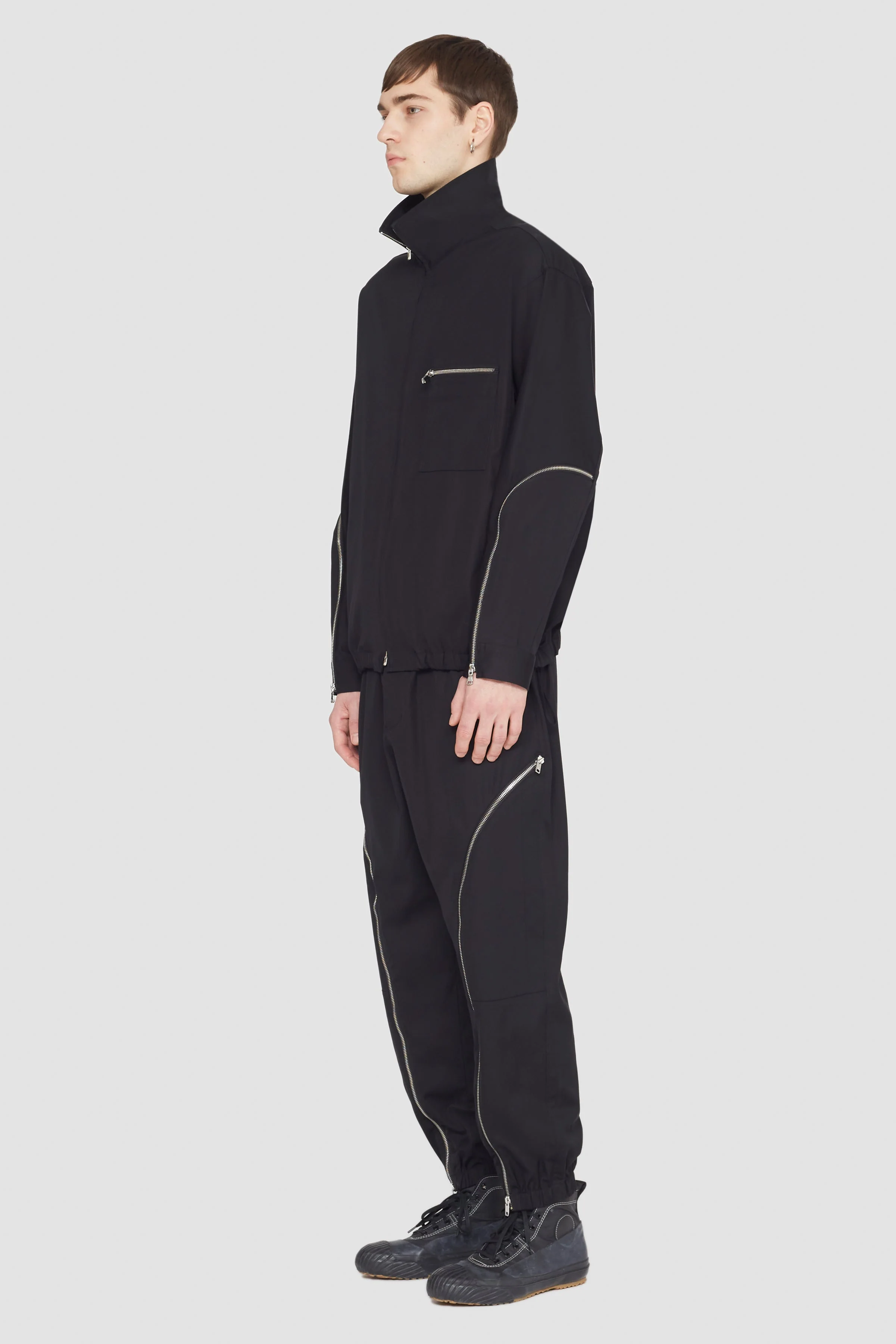 Curve-Zip Jogger - Image 2