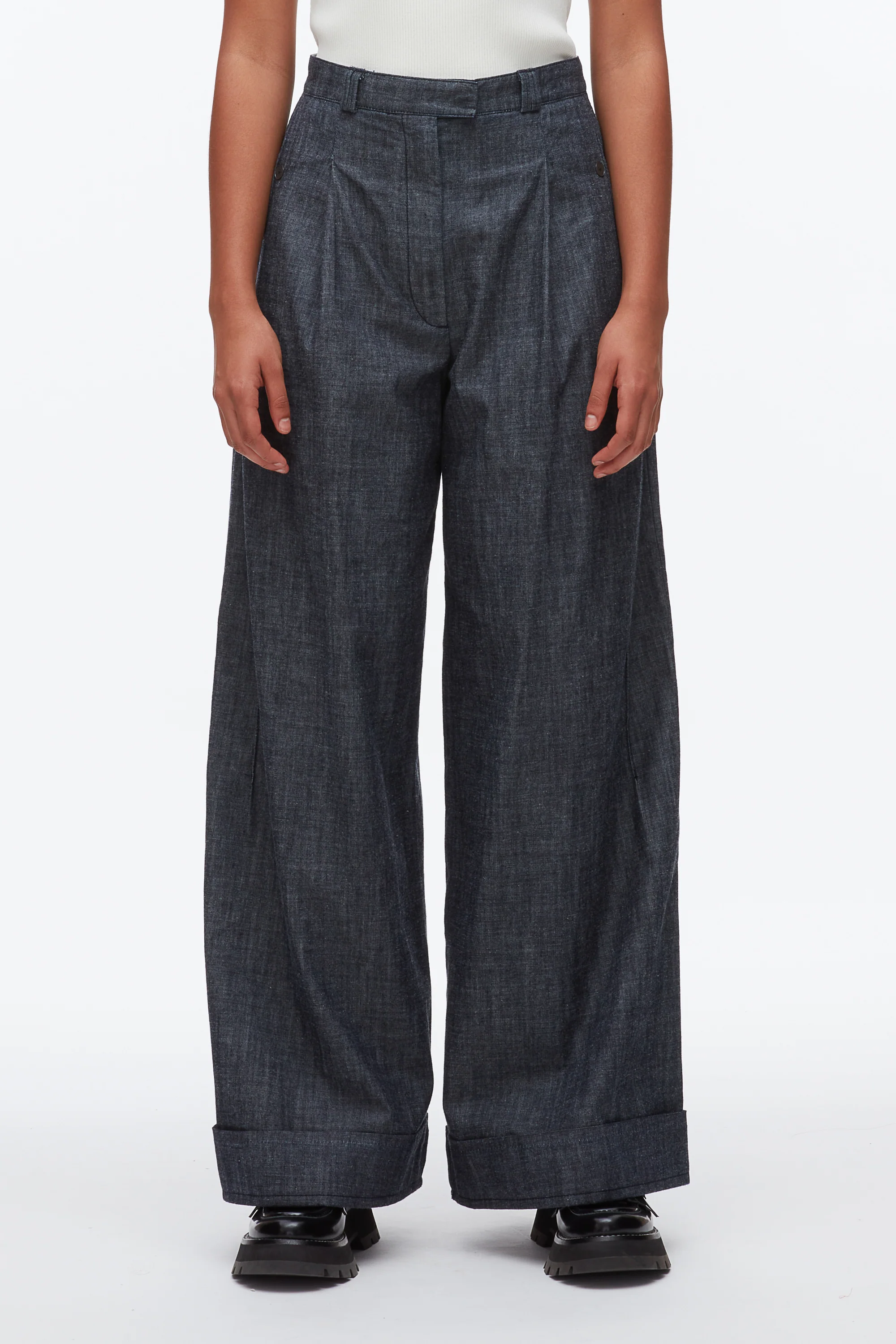 Double Pleat Wide Leg Pant - Image 3