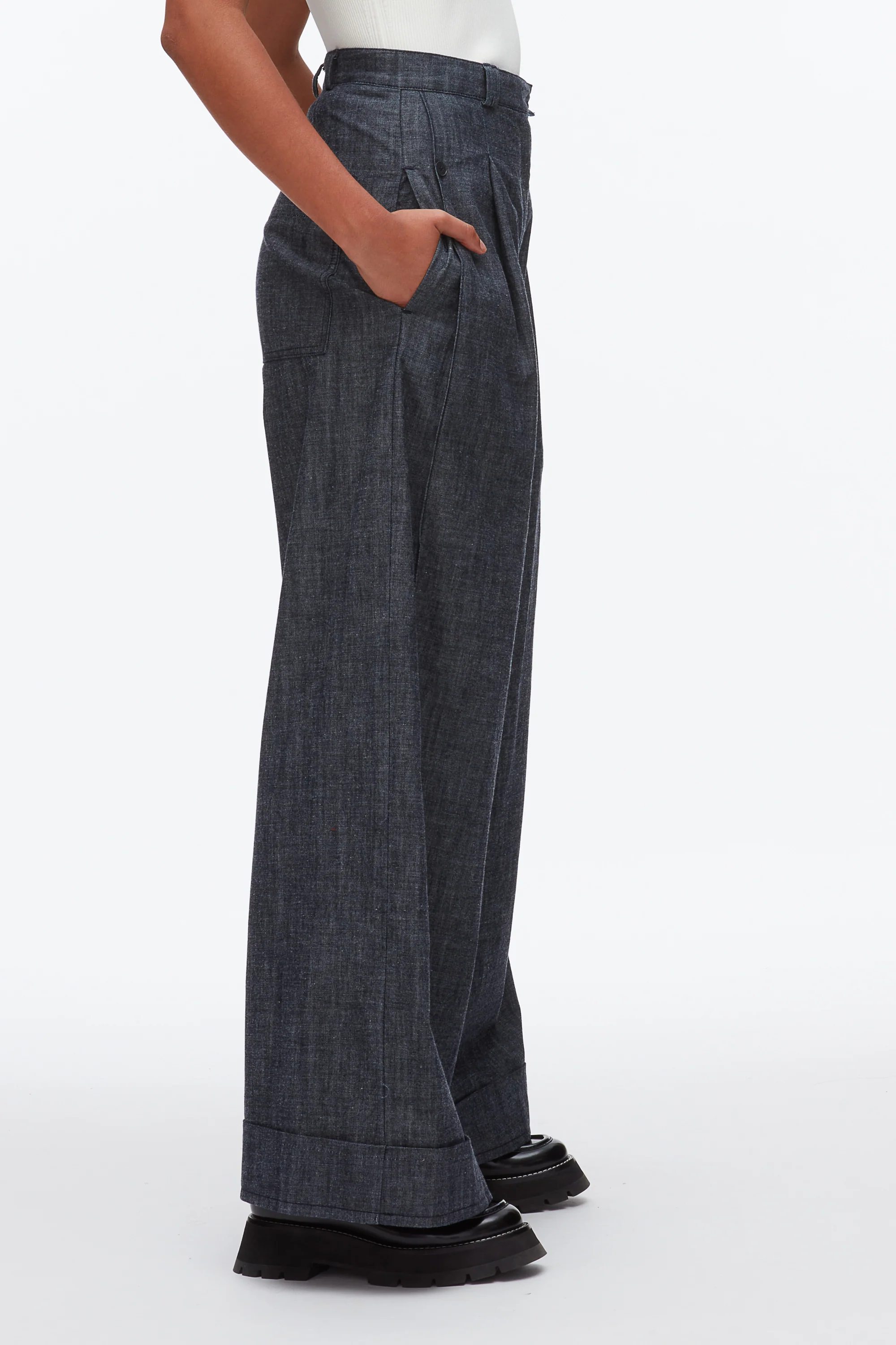 Double Pleat Wide Leg Pant - Image 4