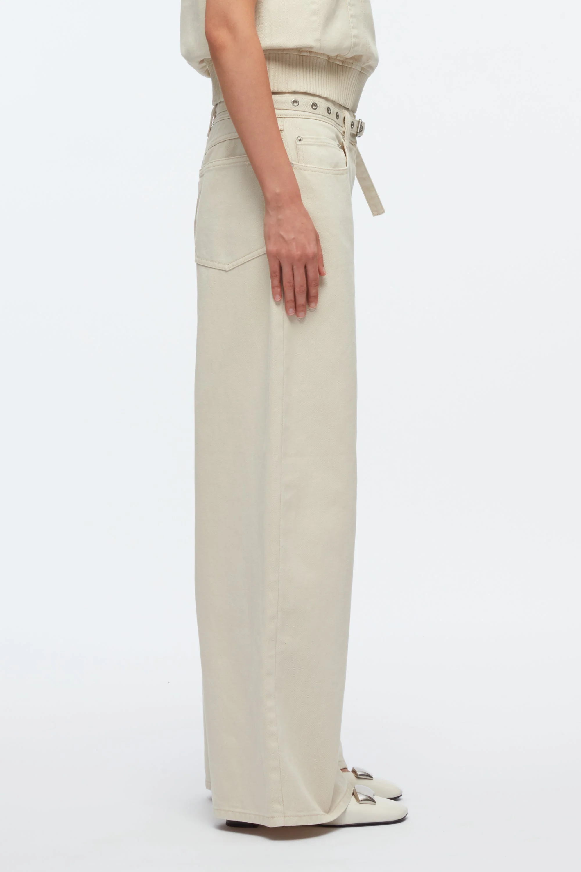 Demin Wide-Leg Belted Jeans - Image 3
