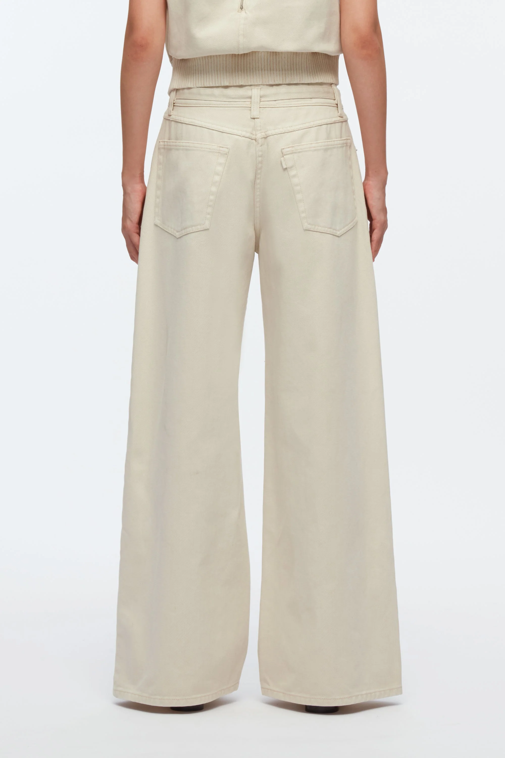 Demin Wide-Leg Belted Jeans - Image 4