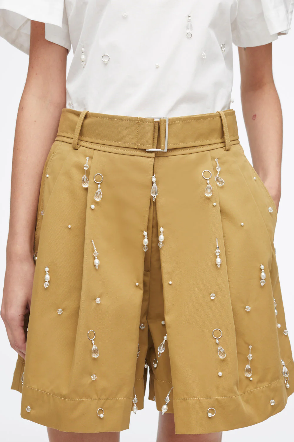Drip-Embellished Chino Pleated Shorts - Image 5