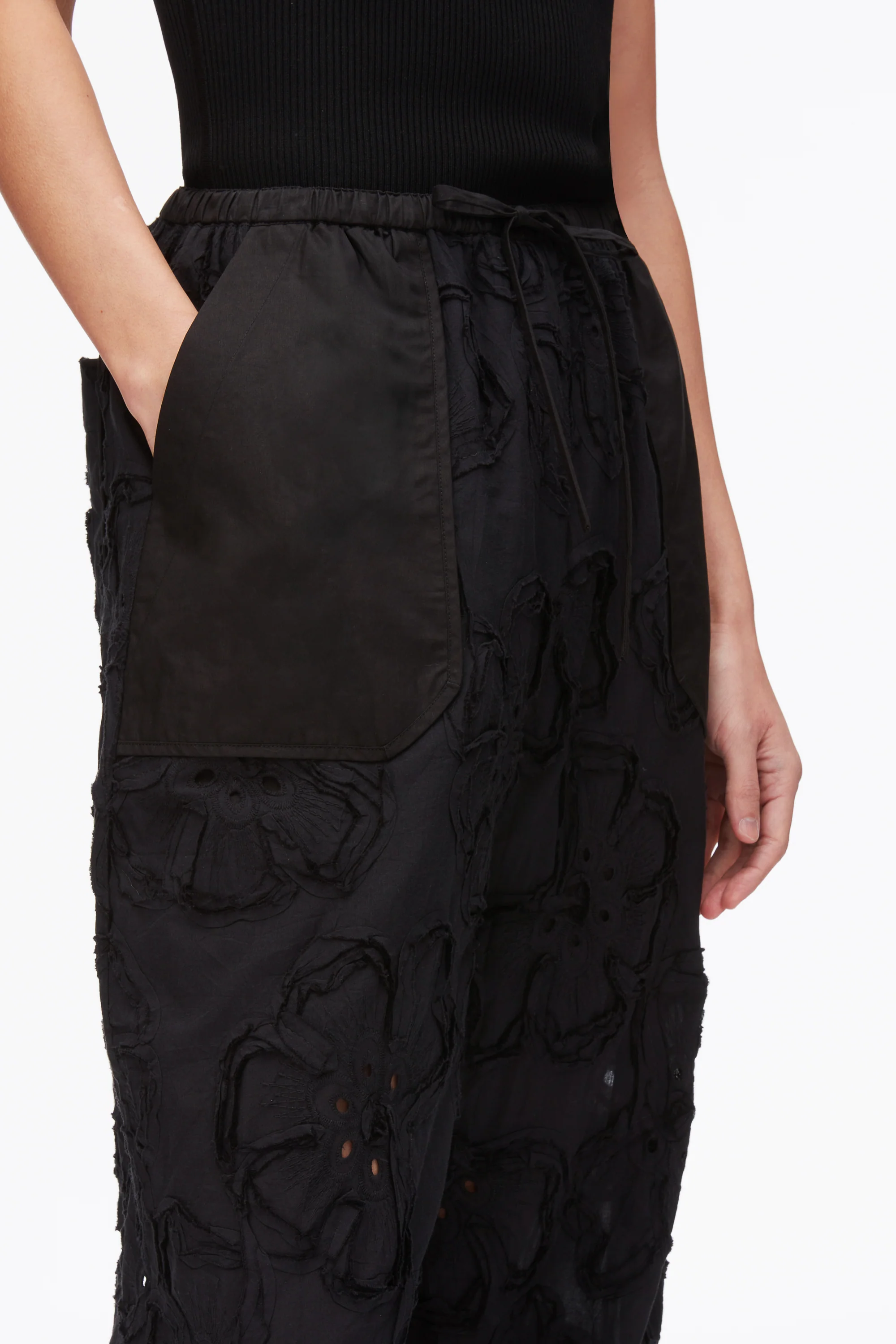 Embroidered Straight Leg Pull On Pants - Image 14
