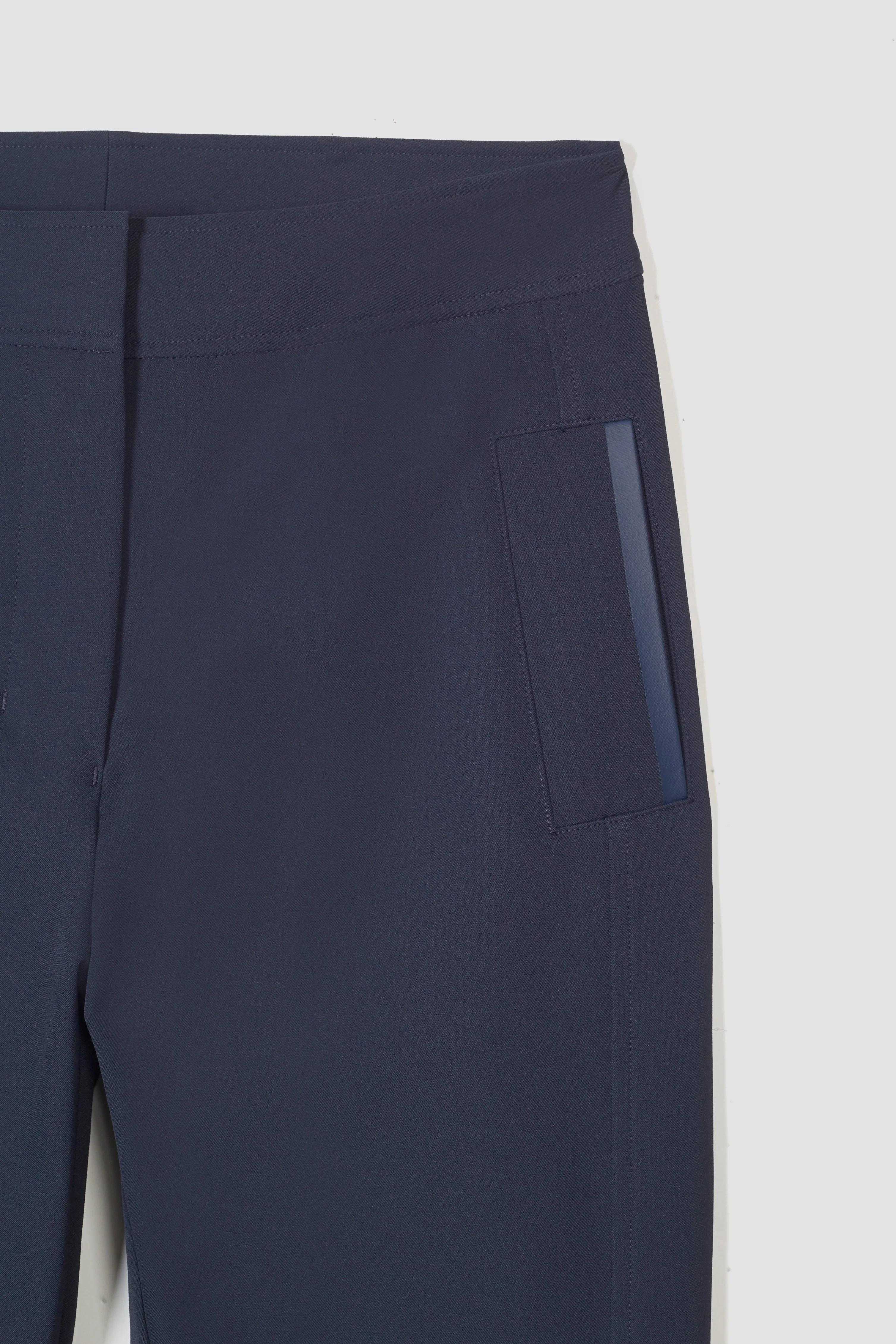 Everyday Cropped Track Pants - Image 4