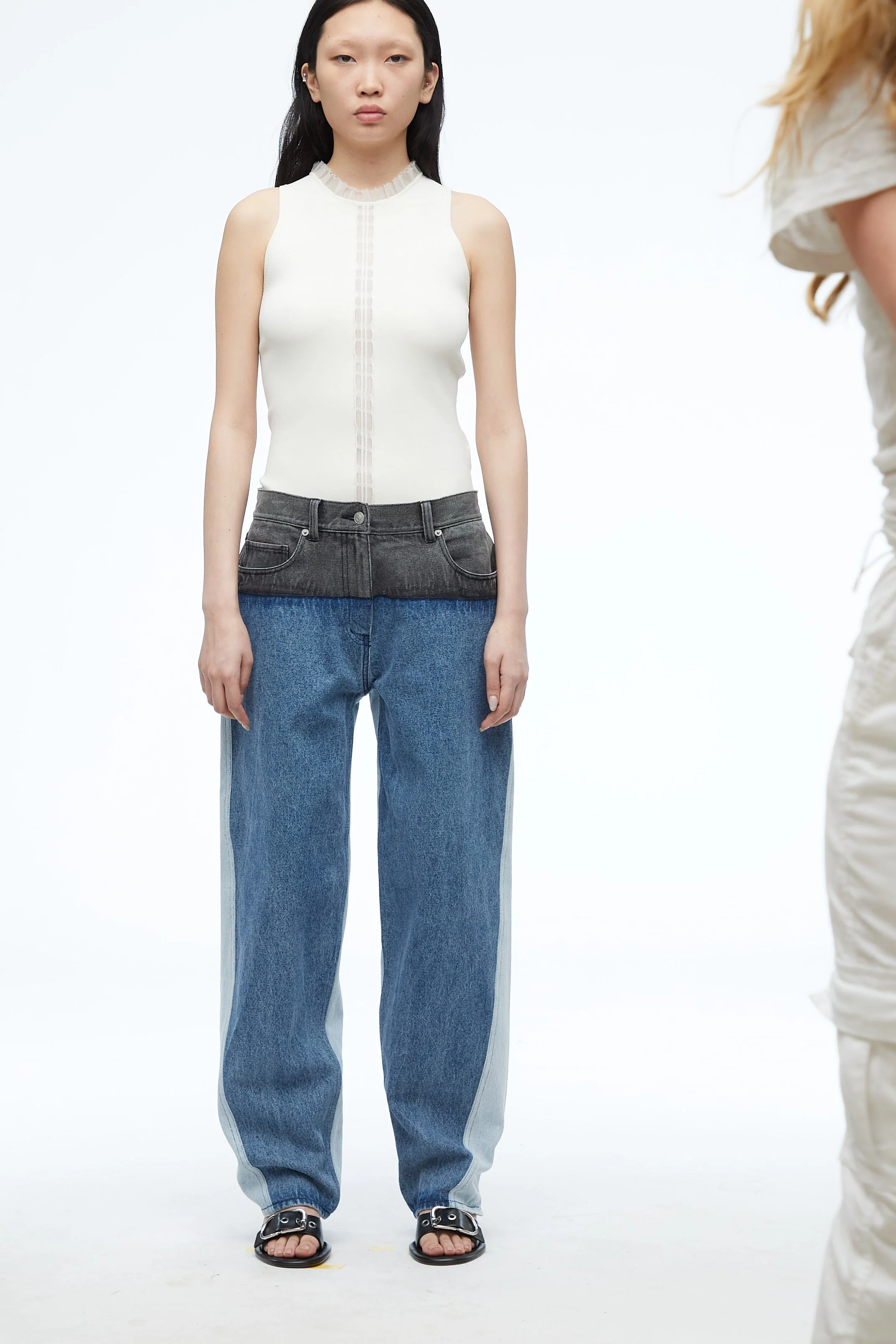 Exclusive Flare Leggings - Image 3