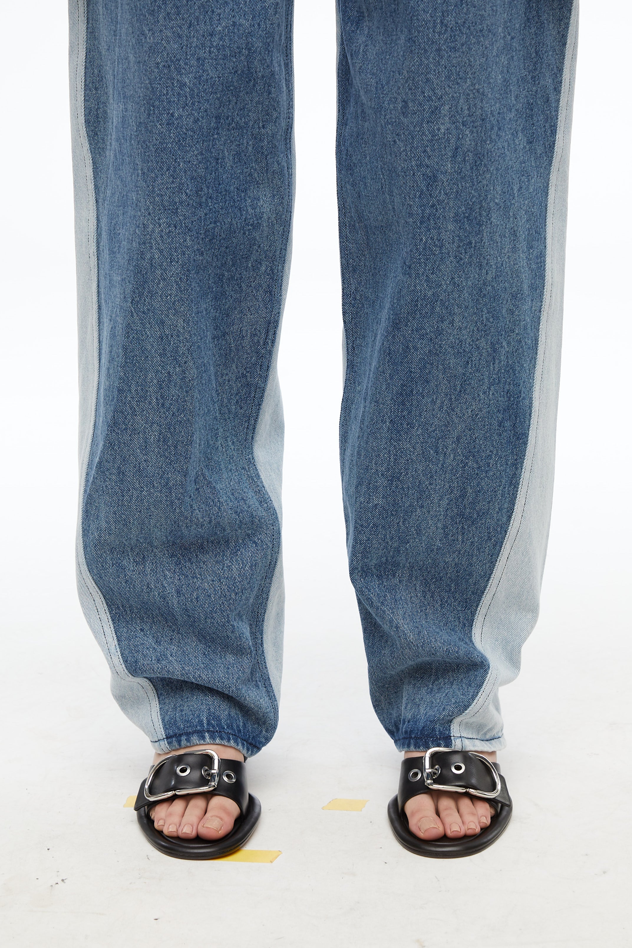 Exclusive Flare Leggings - Image 7