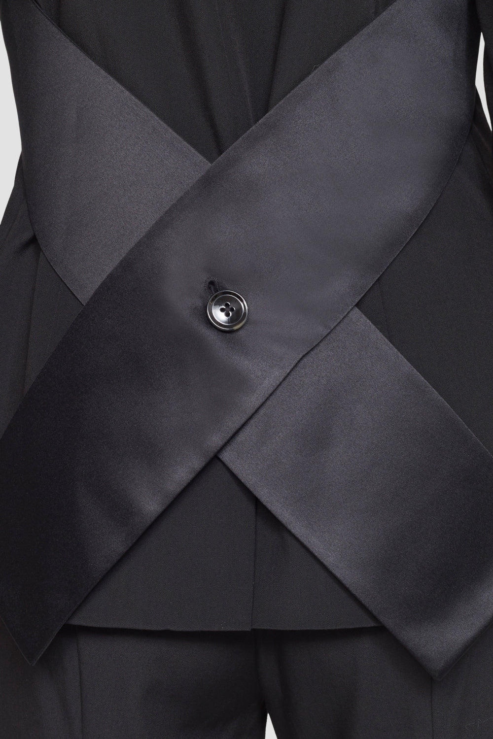 Fitted Blazer W Tie And Bustie - Image 6