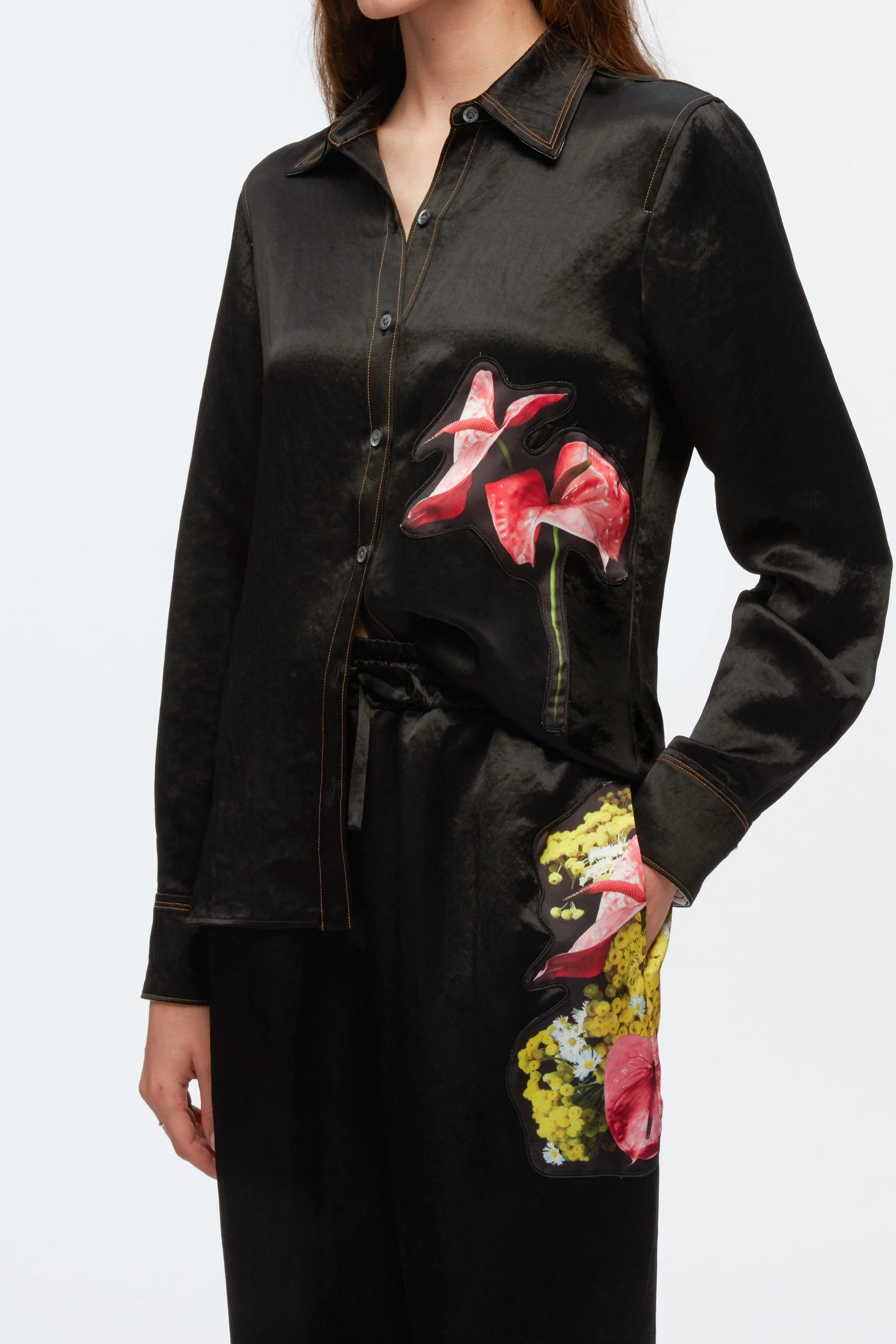 Floral Bouquet Appliqué Shirt - Image 5