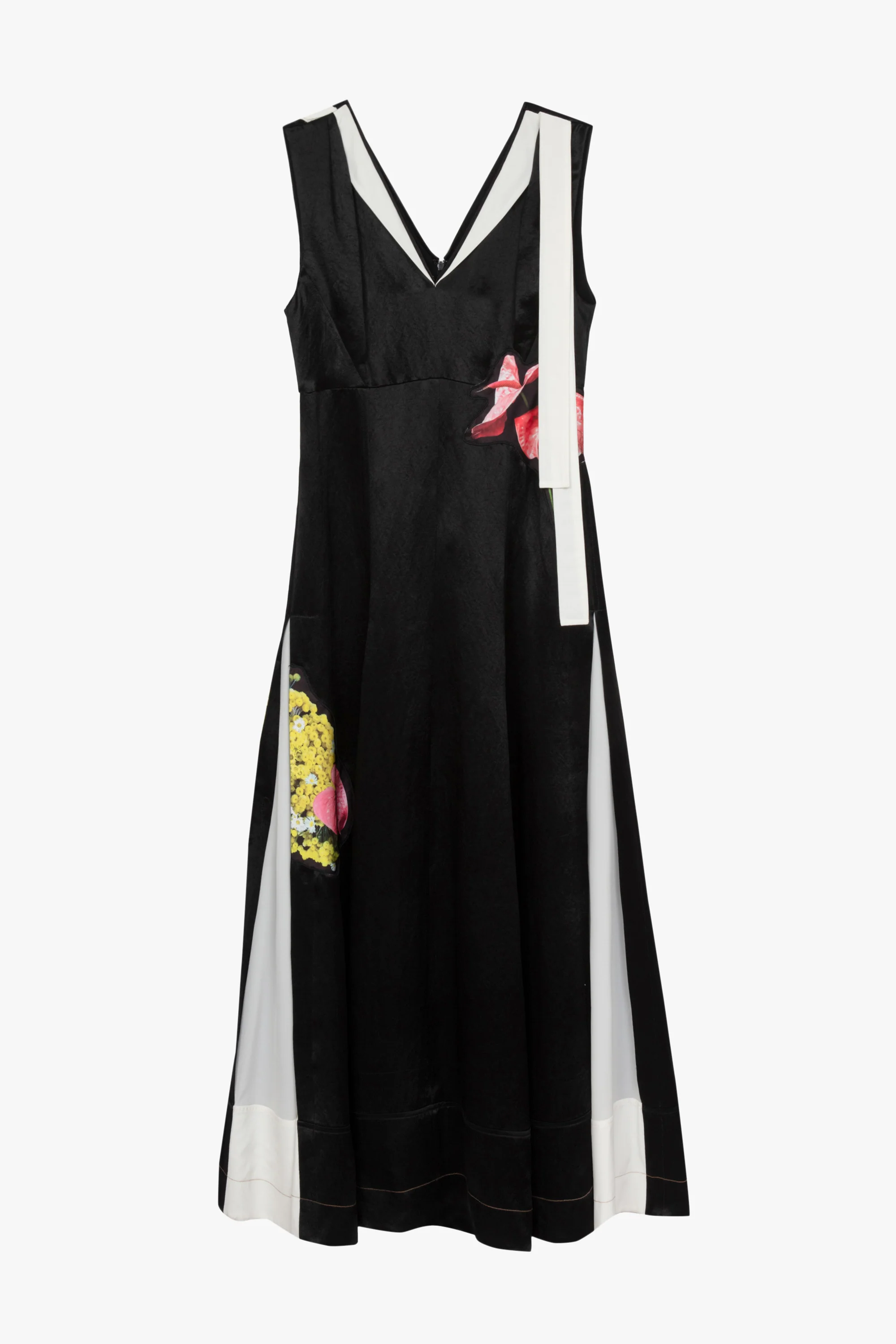 Floral Bouquet Appliqué Sleeveless Gown With Combo - Image 5