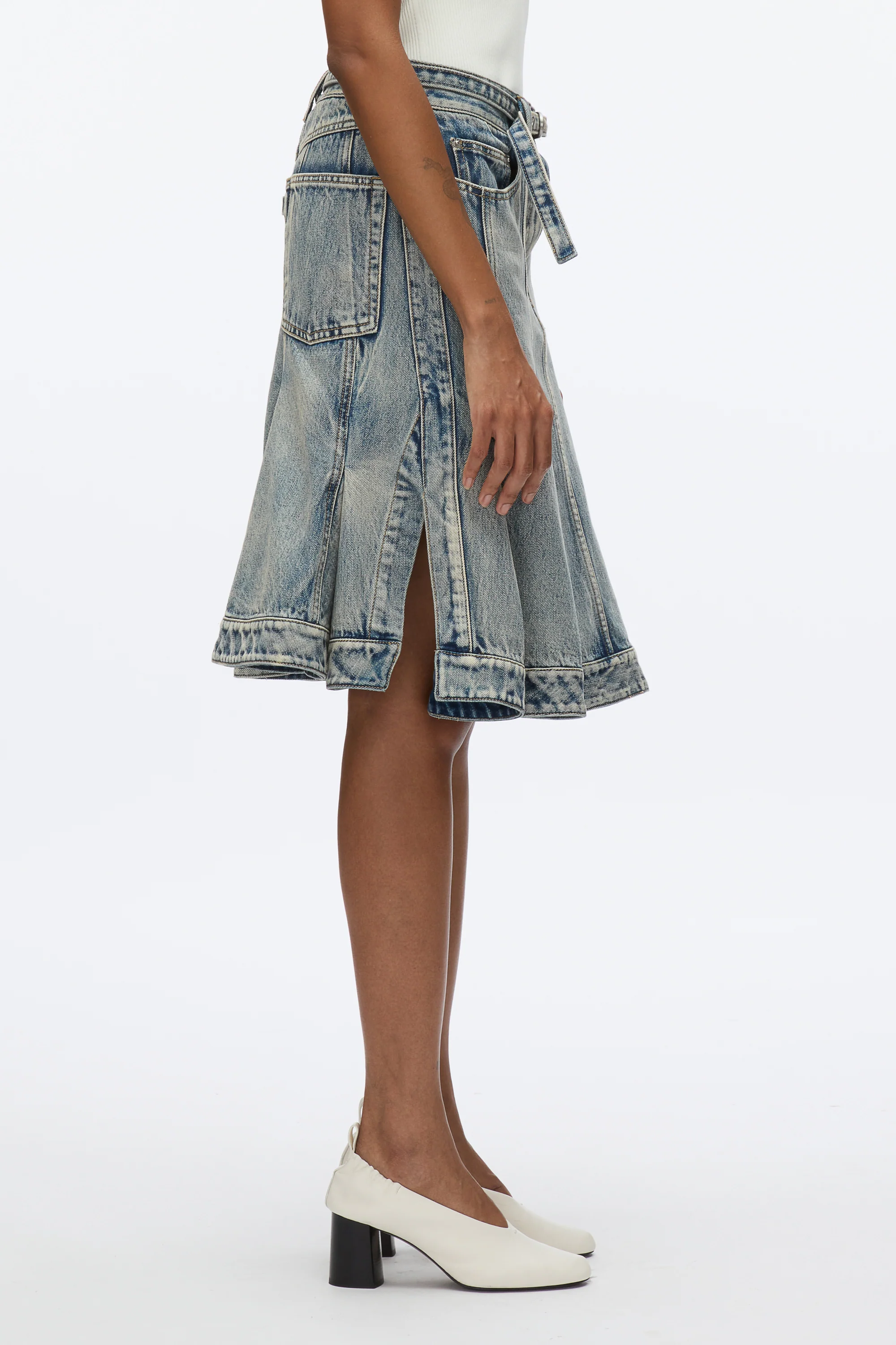 Flounce Hem Belted Denim Skirt - Image 3
