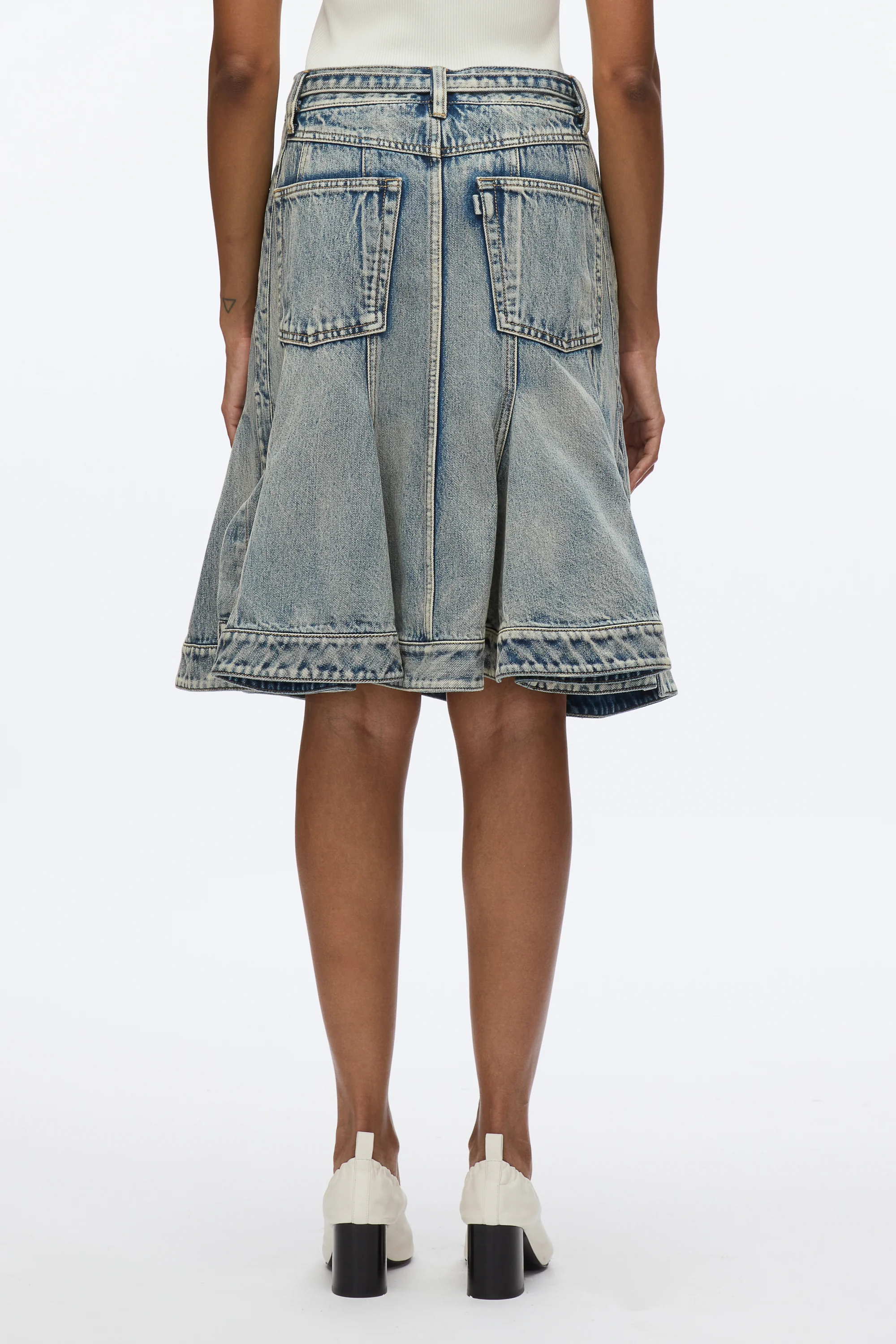 Flounce Hem Belted Denim Skirt - Image 4