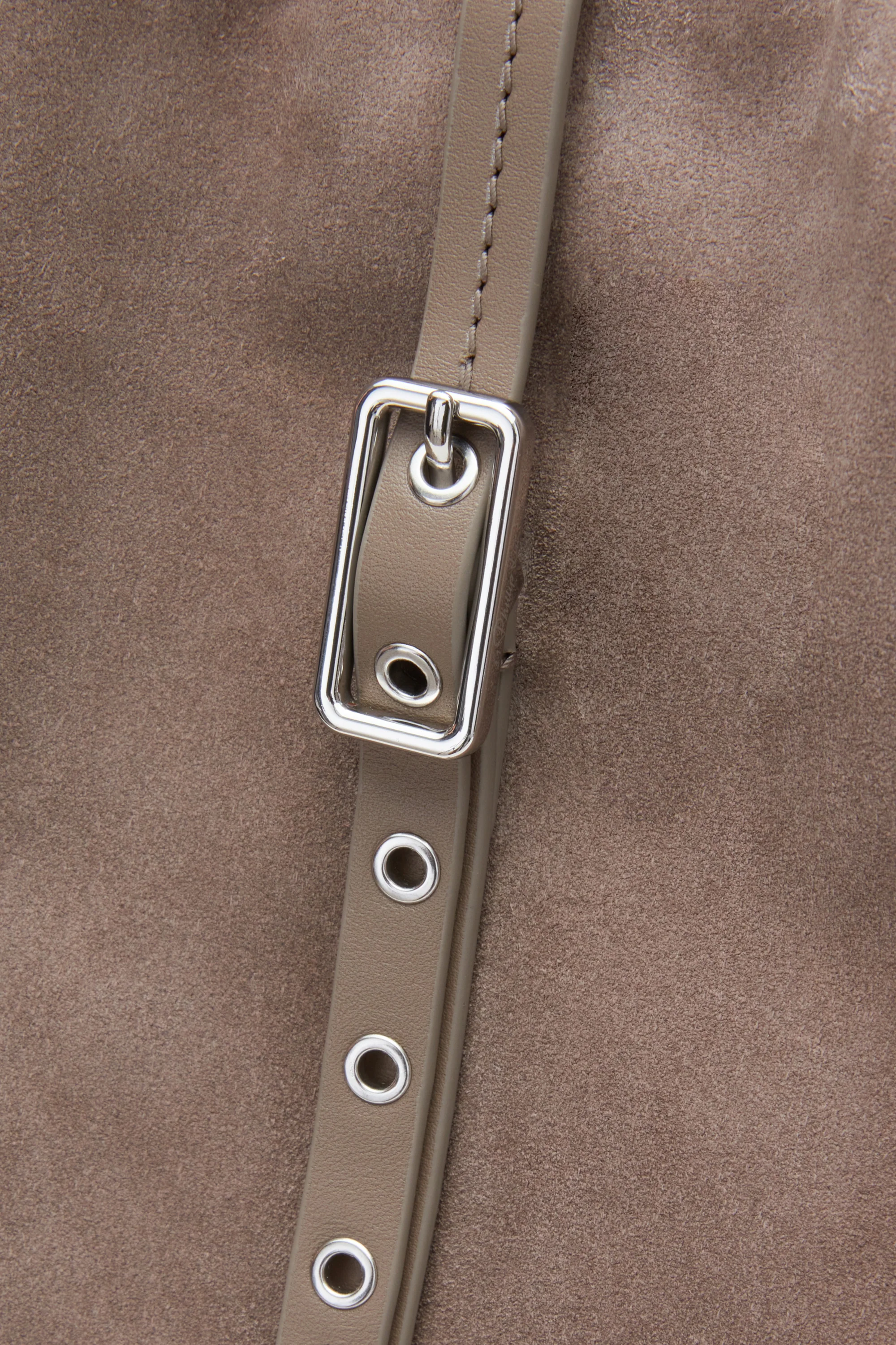 Go Large Shoulder Bag - Image 4