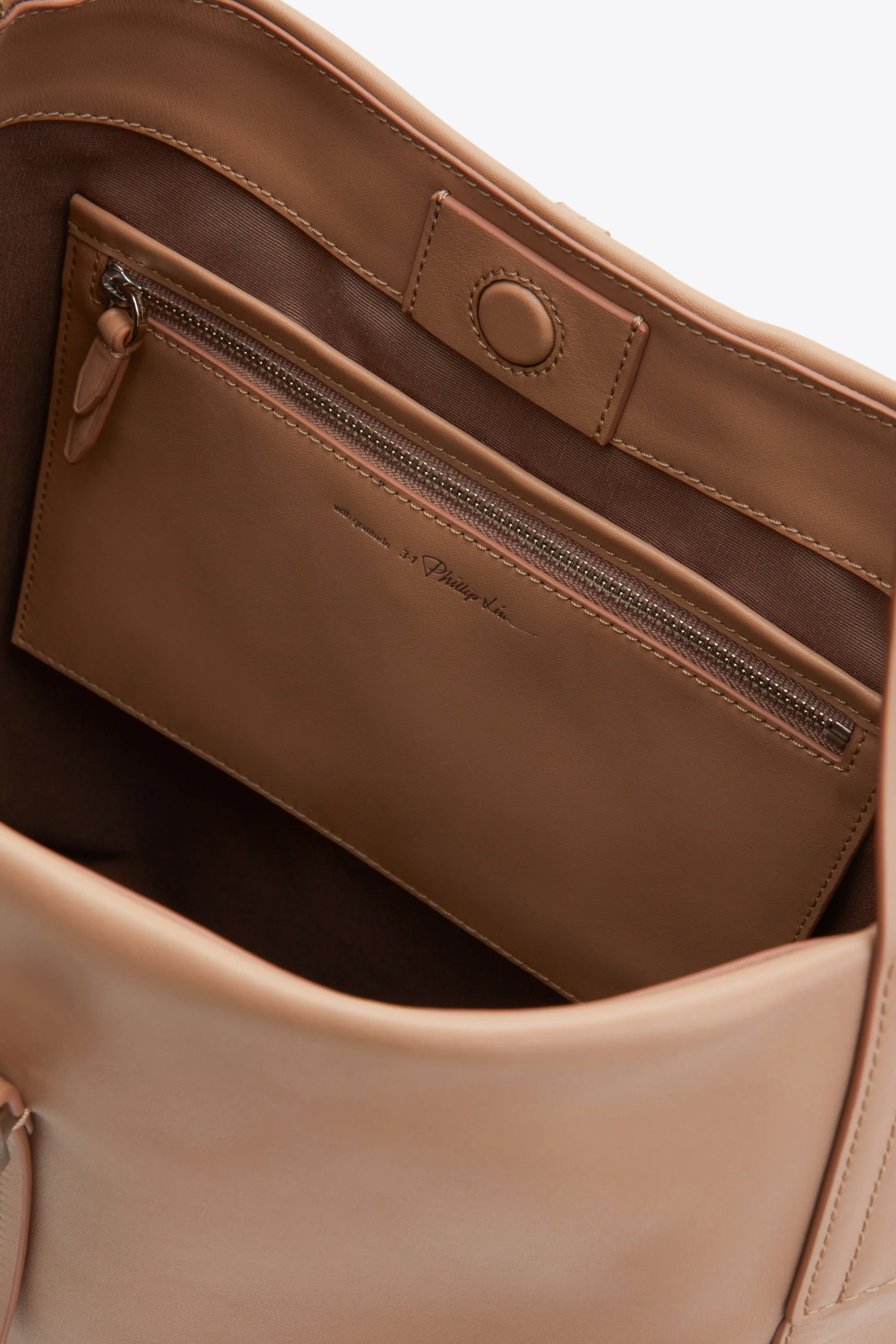 Go Large Shoulder Bag - Image 5
