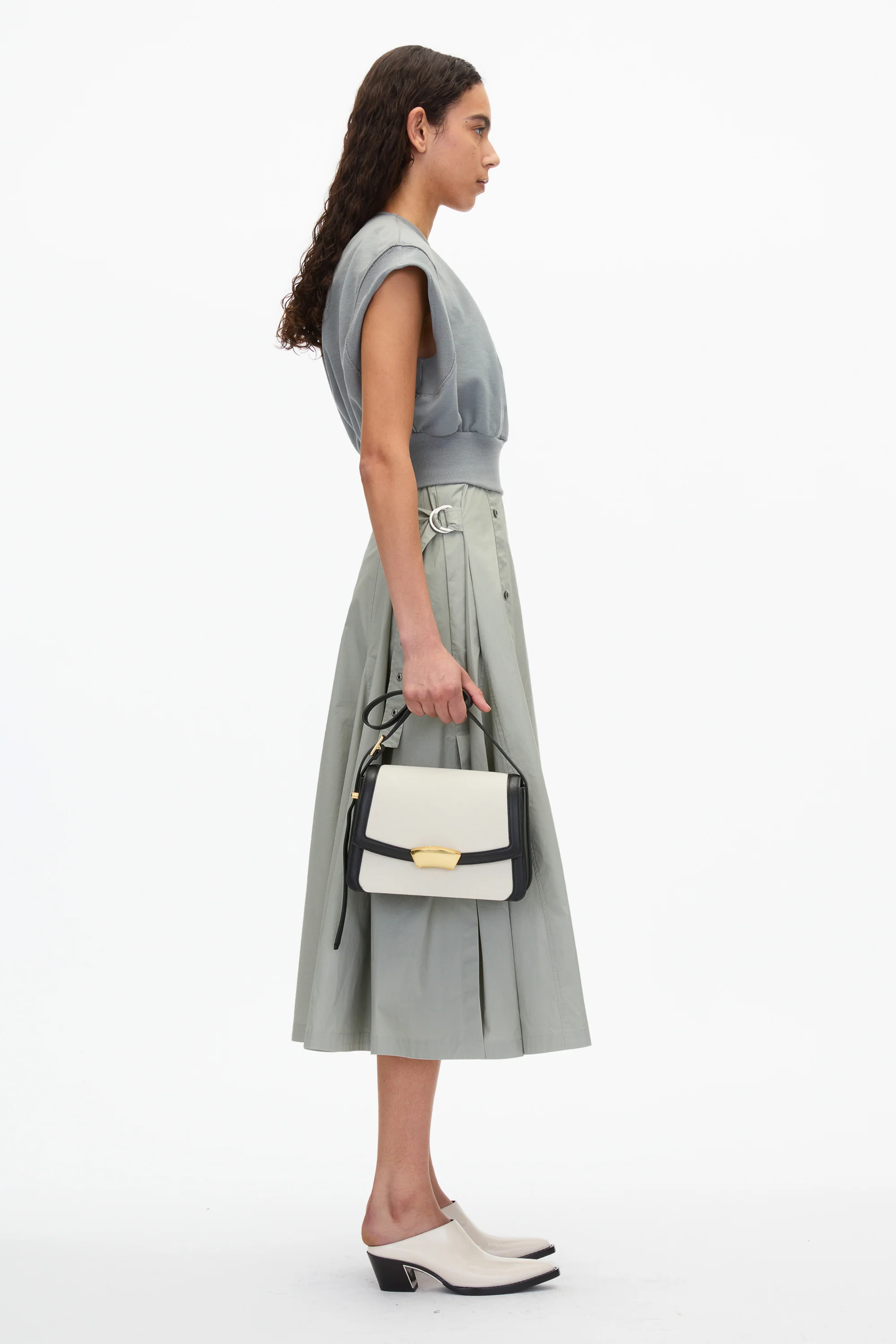 ID Medium Shoulder Bag - Image 6