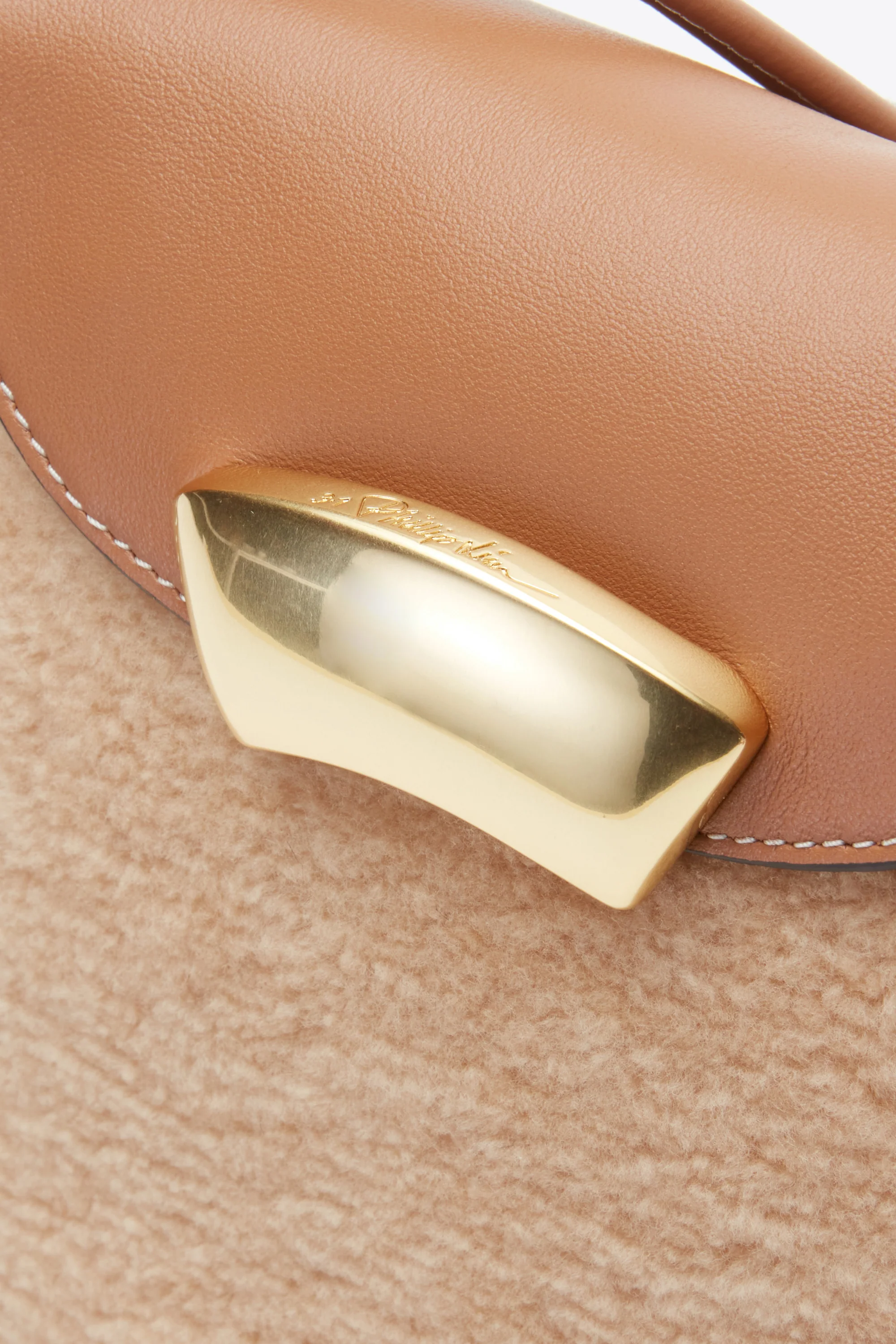 ID Petite Soft Shoulder Bag - Image 4