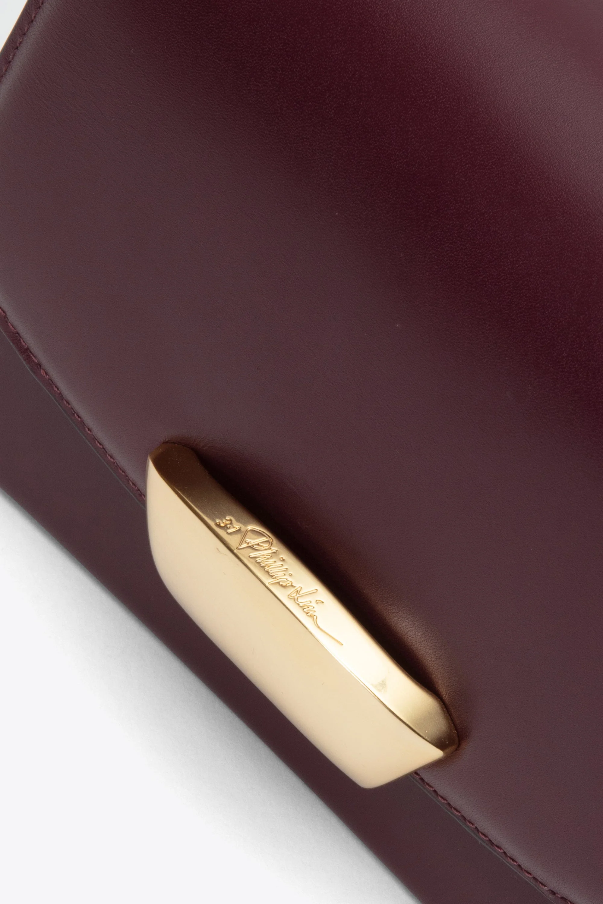 ID Shoulder Bag - Image 13