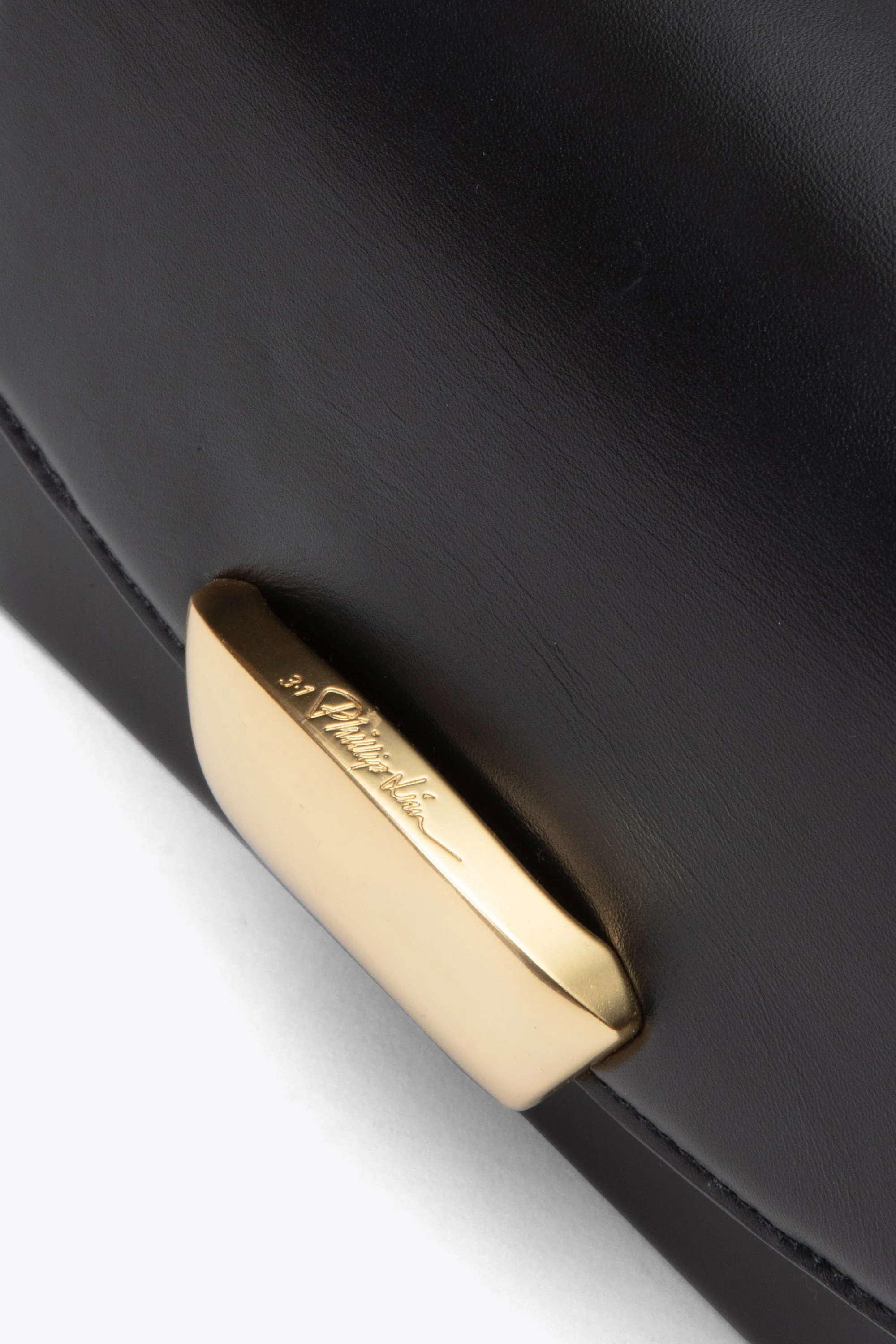 ID Shoulder Bag - Image 8