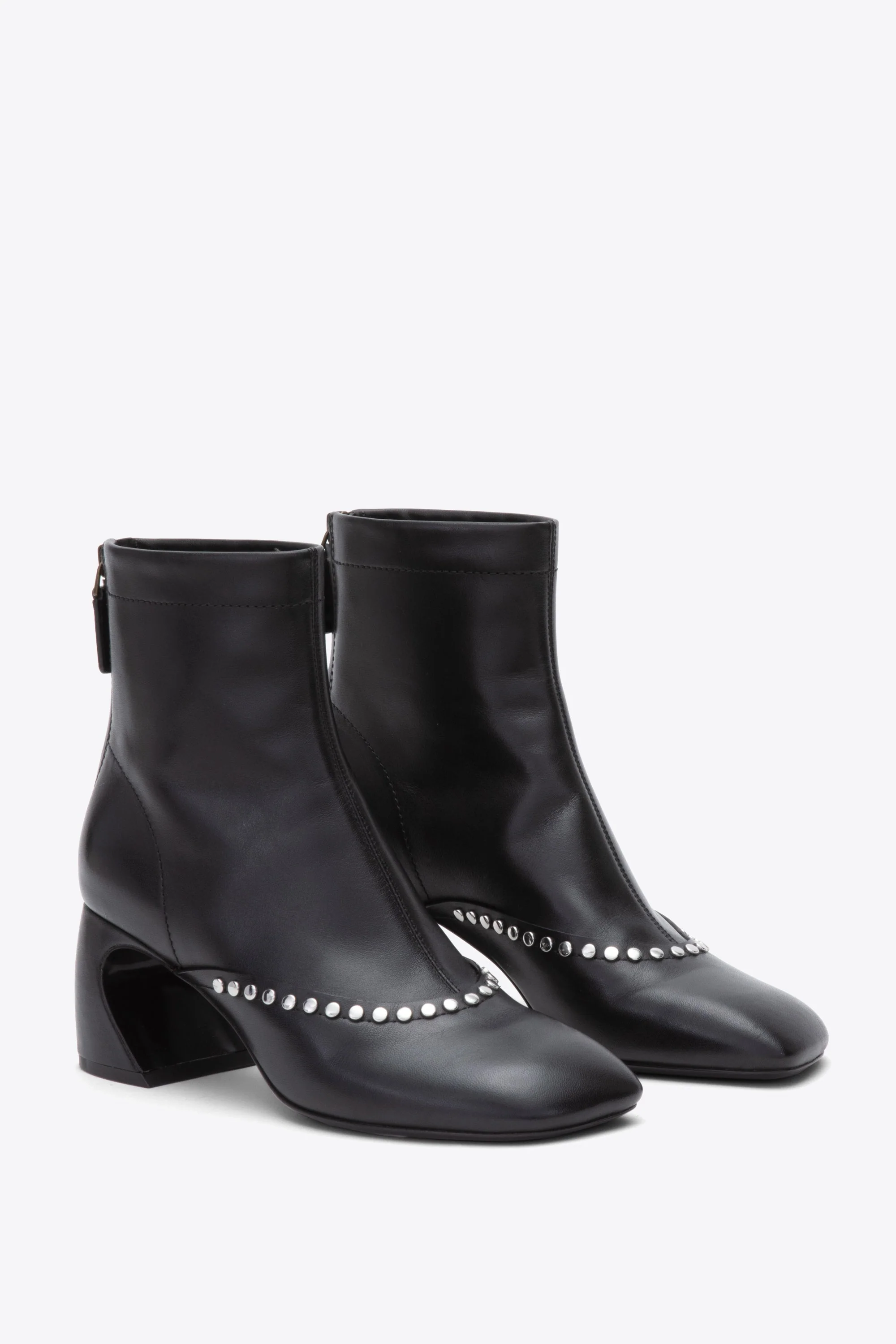 ID Soft Boot with Studs - Image 2