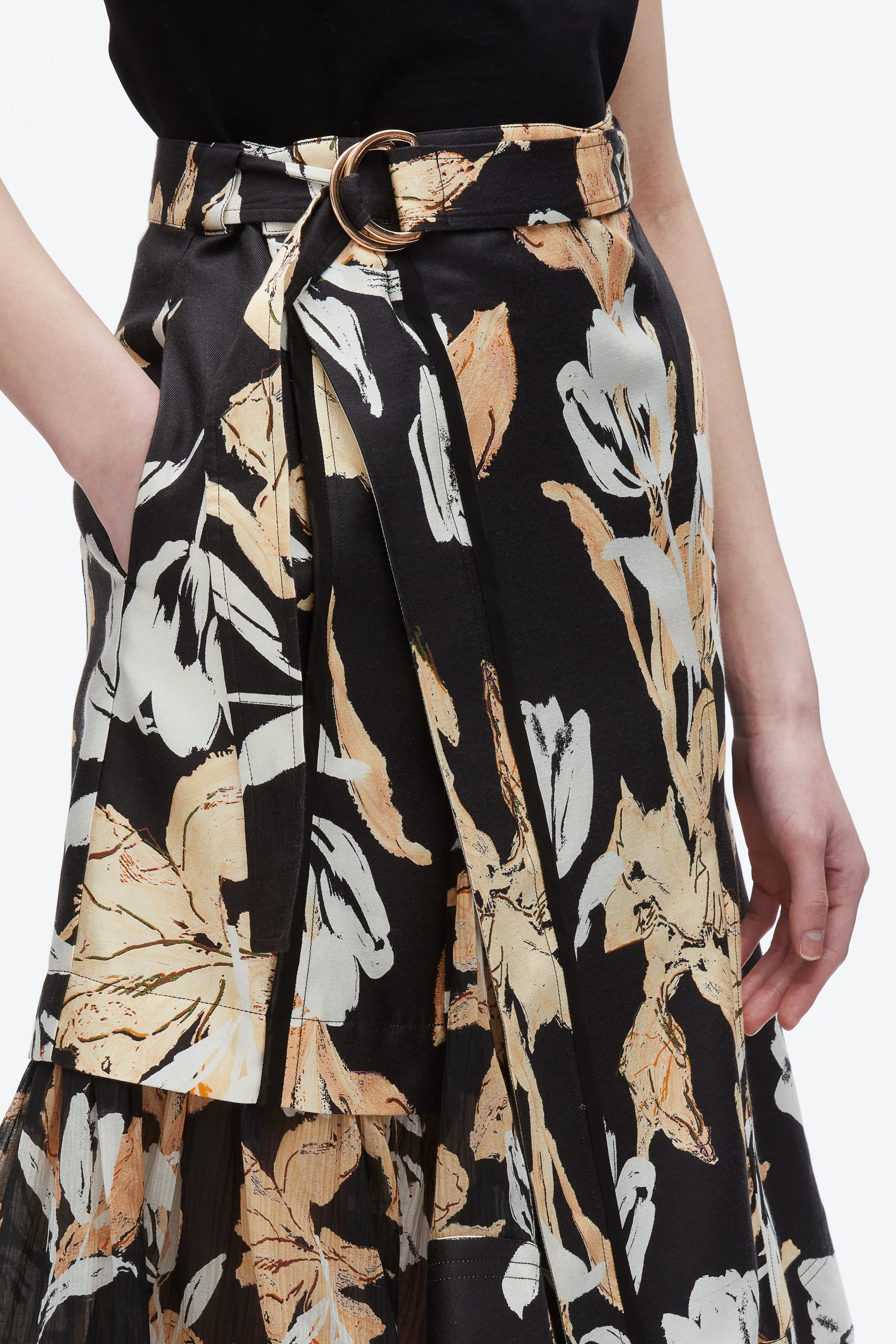 Joyful Tulip Cargo Skirt - Image 12
