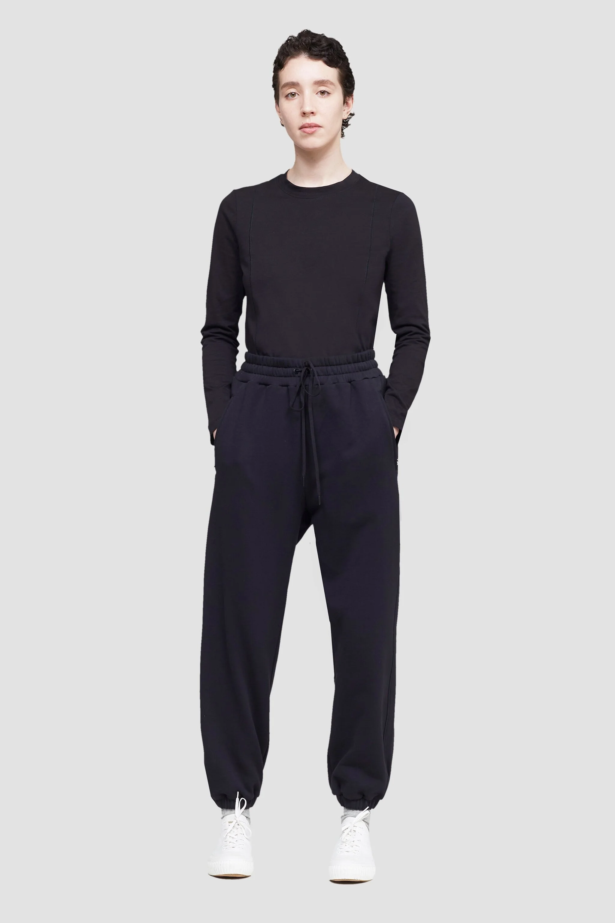 The Long Sleeve Essential Tee - Image 9