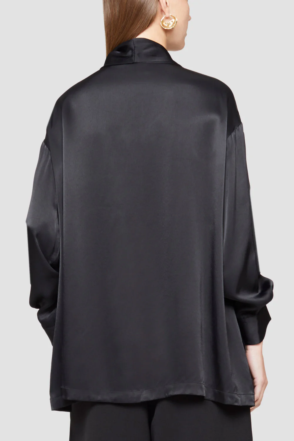 Ls Satin Oversized Drape Colla - Image 5