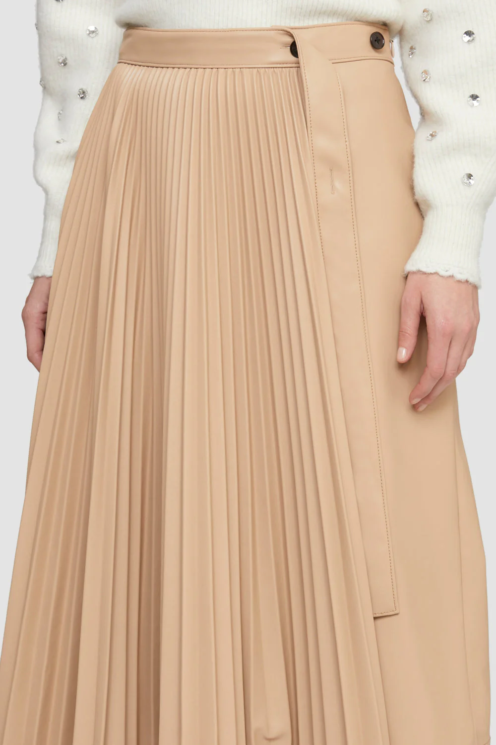 Lthr Alternative AsyMMetrical Pleat Skrt - Image 10