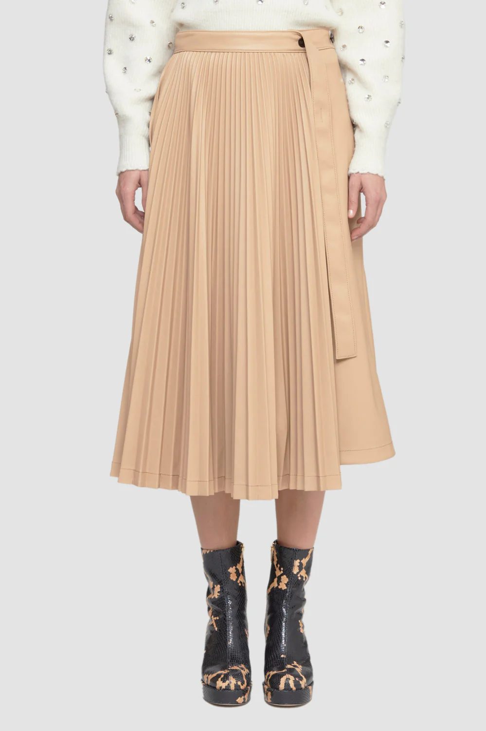 Lthr Alternative AsyMMetrical Pleat Skrt - Image 7