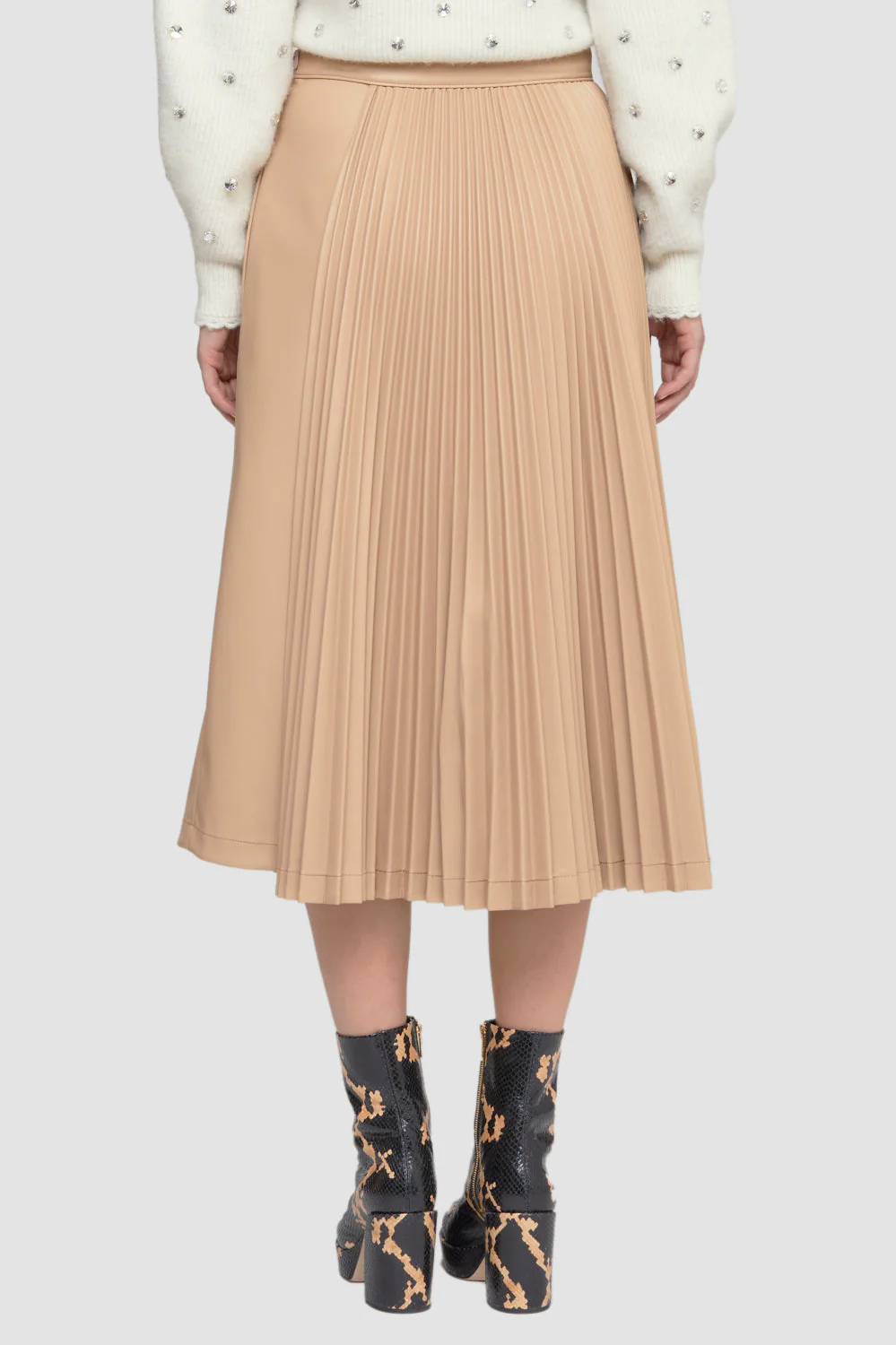 Lthr Alternative AsyMMetrical Pleat Skrt - Image 9