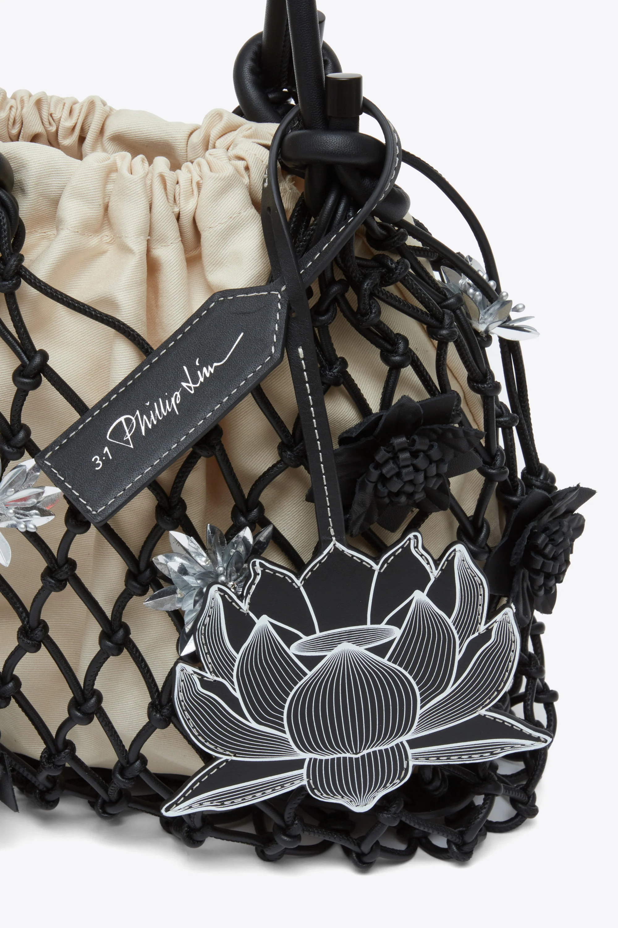 Blooming Lotus Macrame Mini Sac - Image 4
