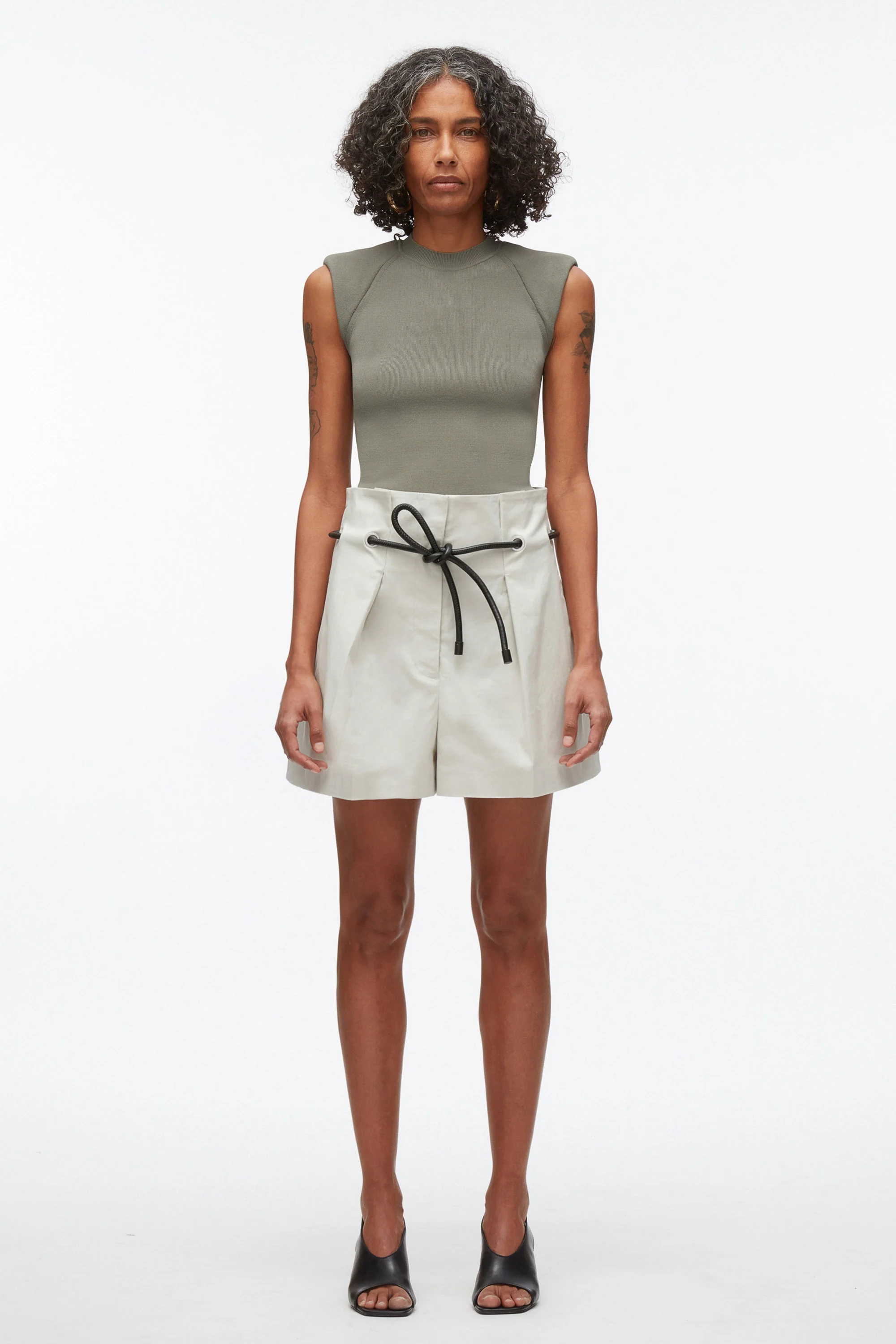 Origami Short With Belt - Image 3
