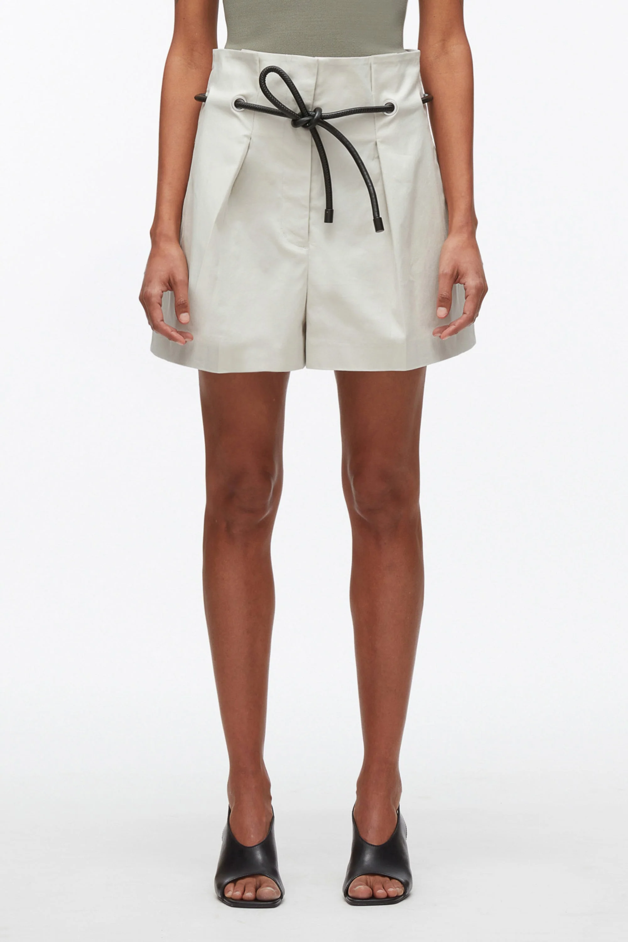 Origami Short With Belt - Image 4