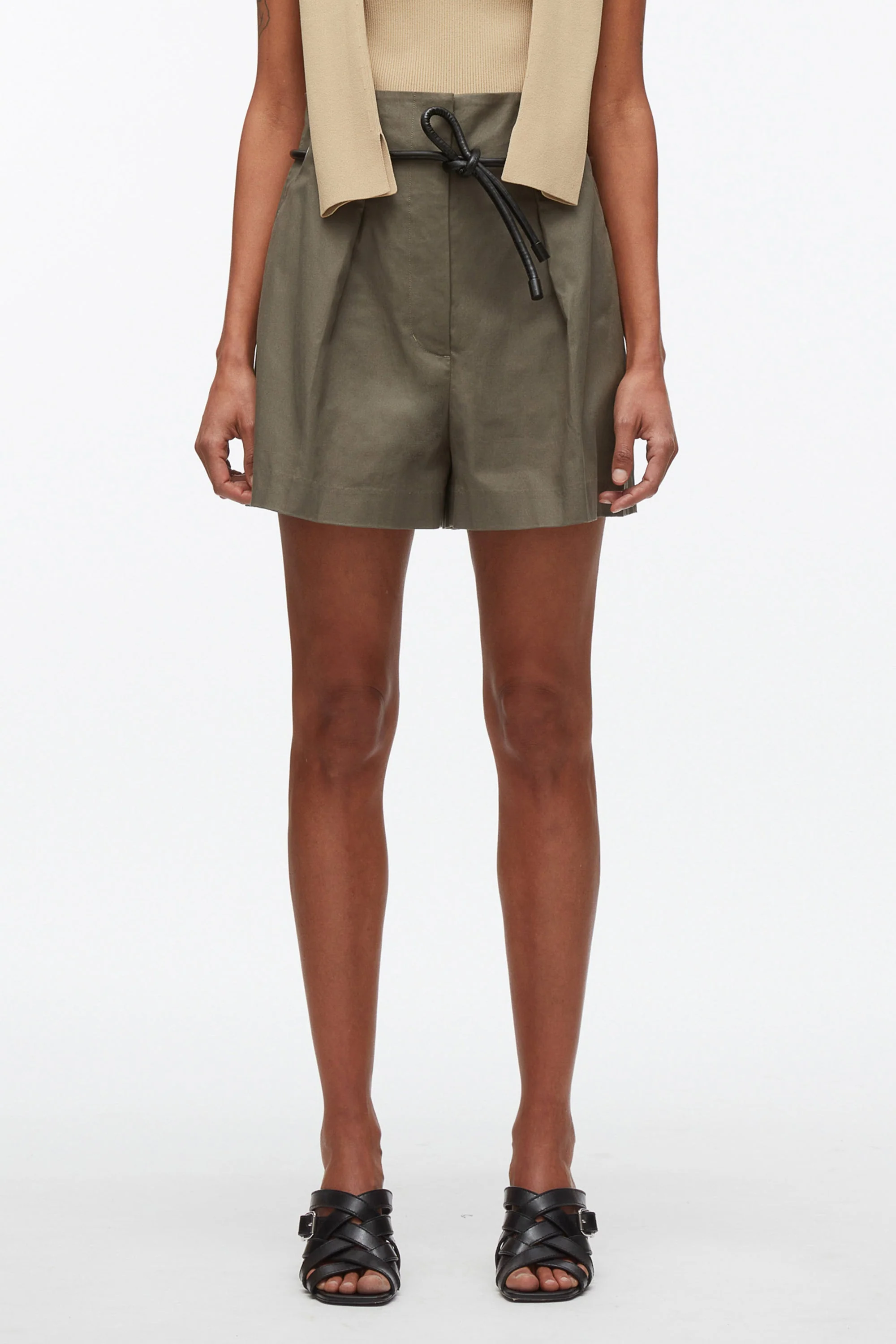 Origami Short With Belt - Image 9