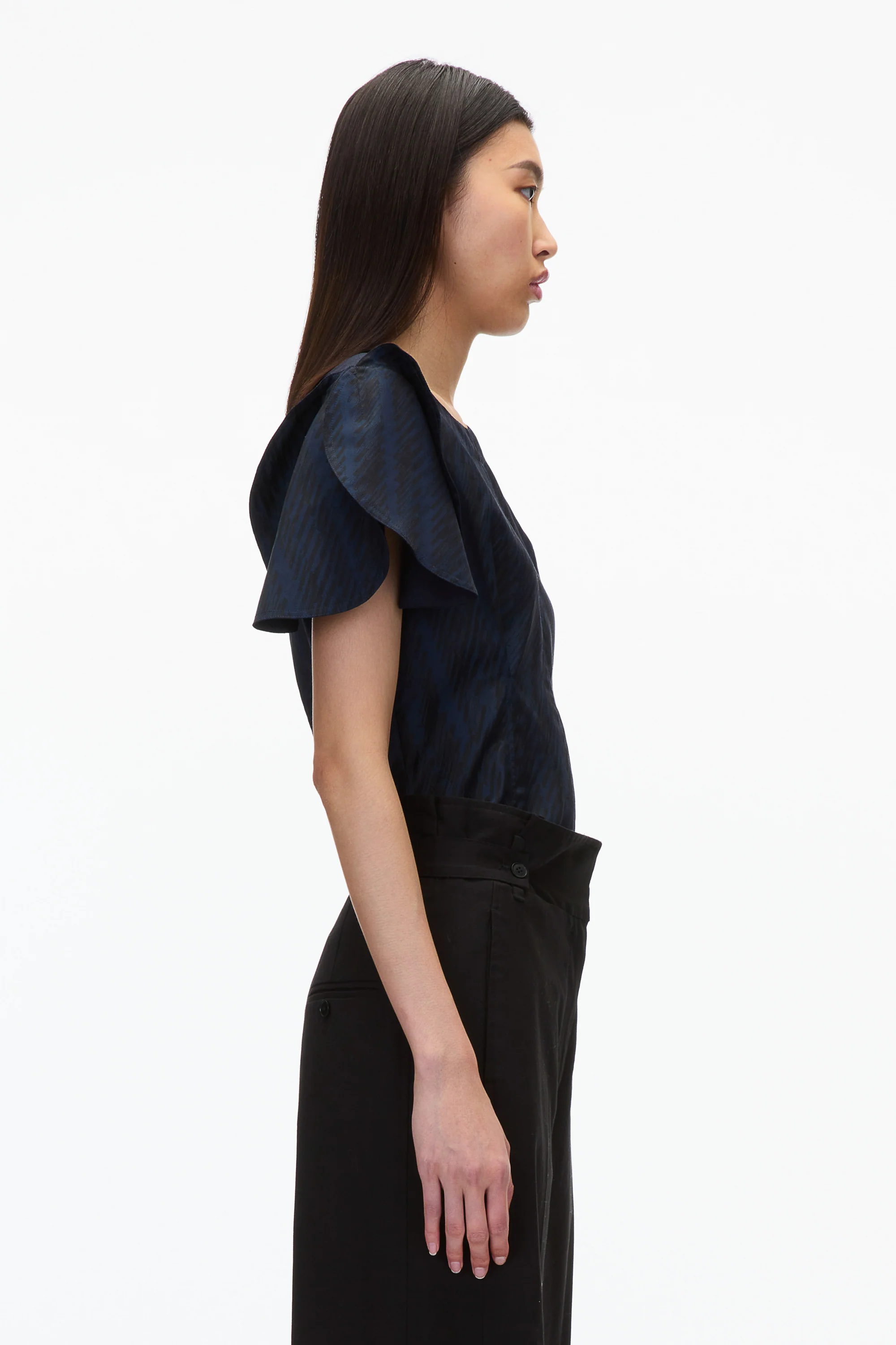 Jacquard Petal Sleeve Blouse - Image 4