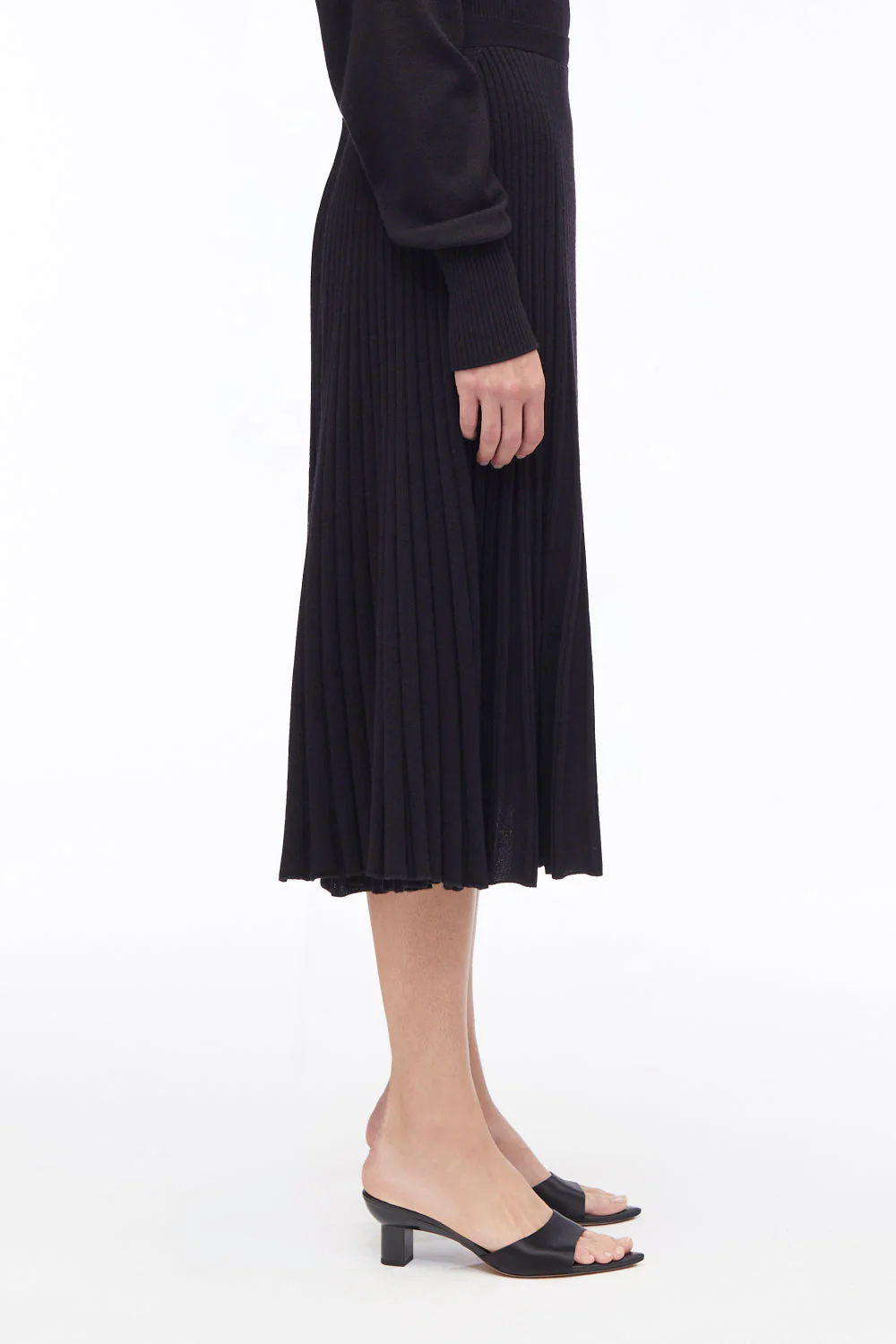 Pleated Wool-Blend Midi Skirt - Image 3