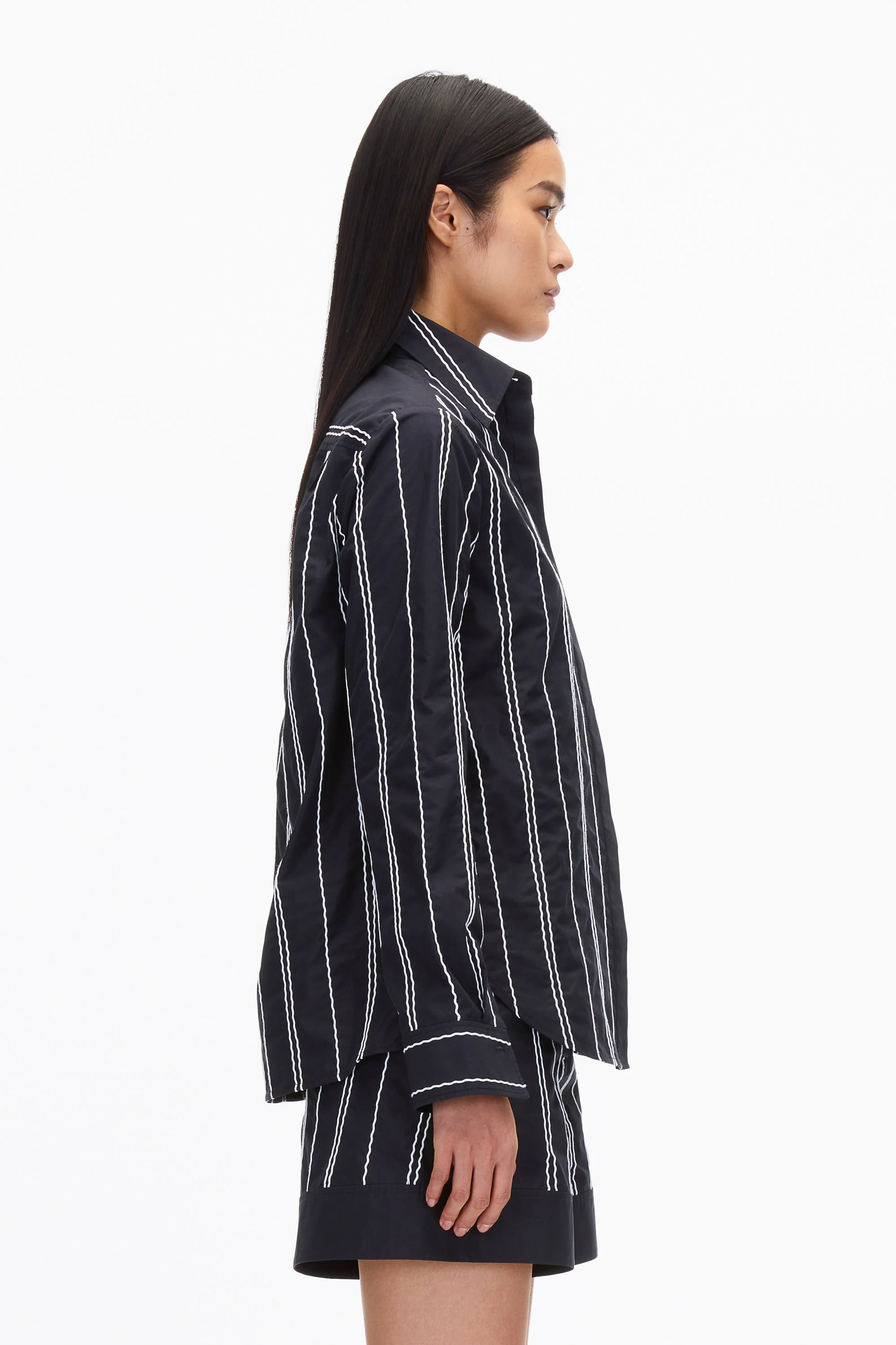 Relax Fit Poplin Shirt with Wave Embroidery - Image 12