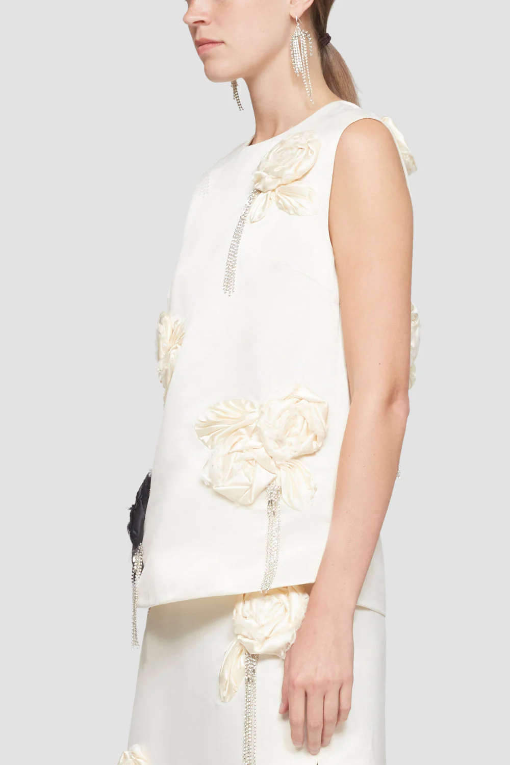 Sl Satin Top W Floral Emb - Image 3