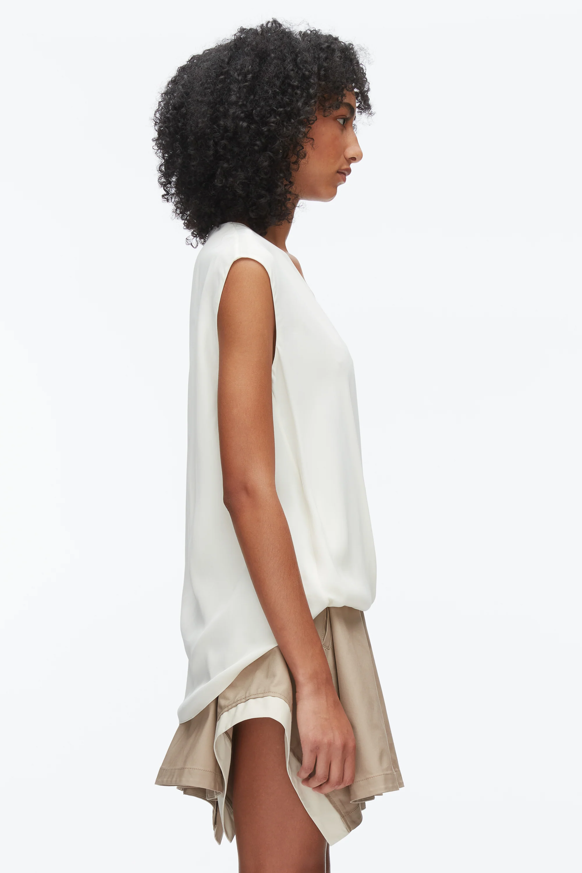 Soft Drape Sleeveless Blouse - Image 4