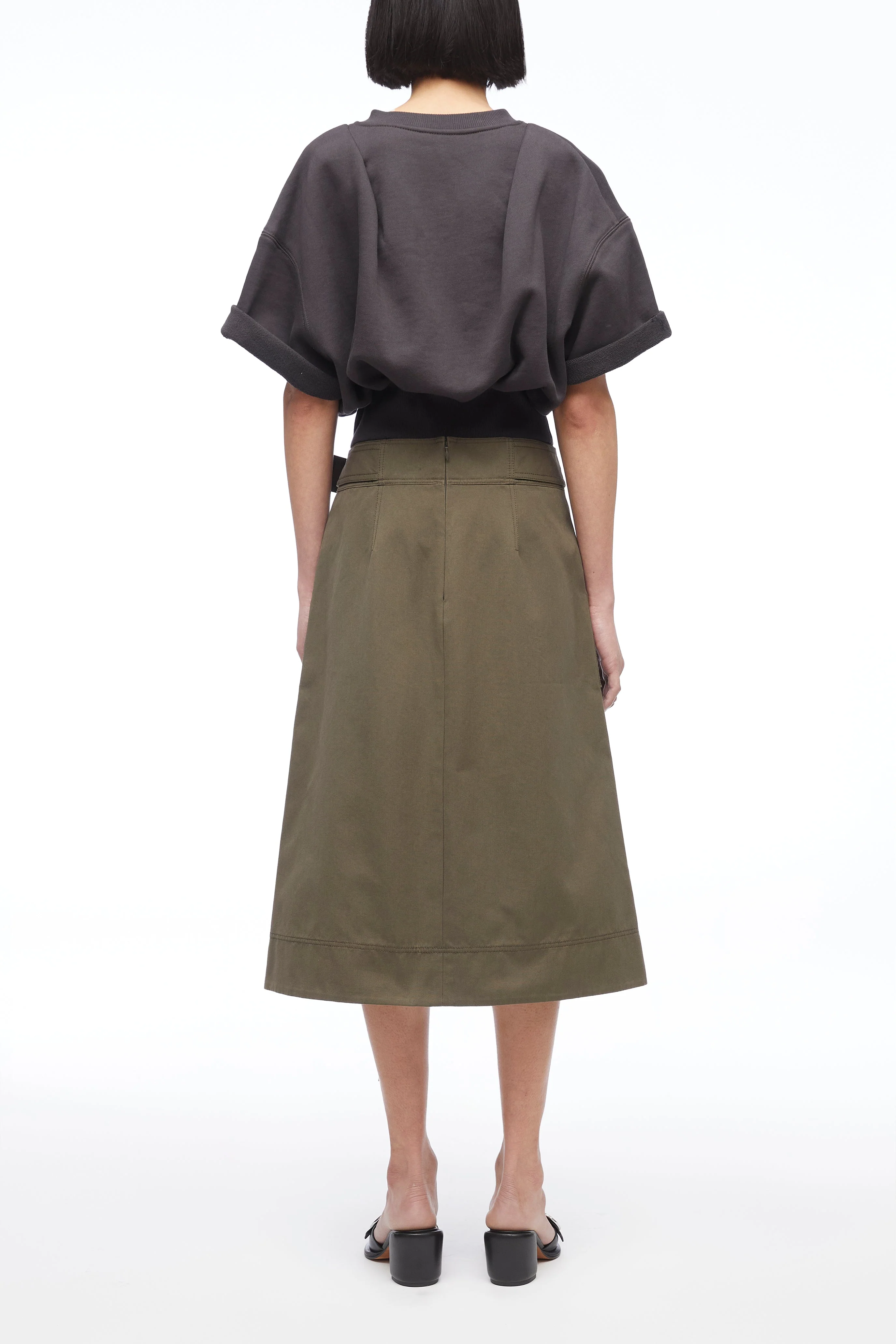 Short Sleeve Cropped Sweatshirt - Image 3