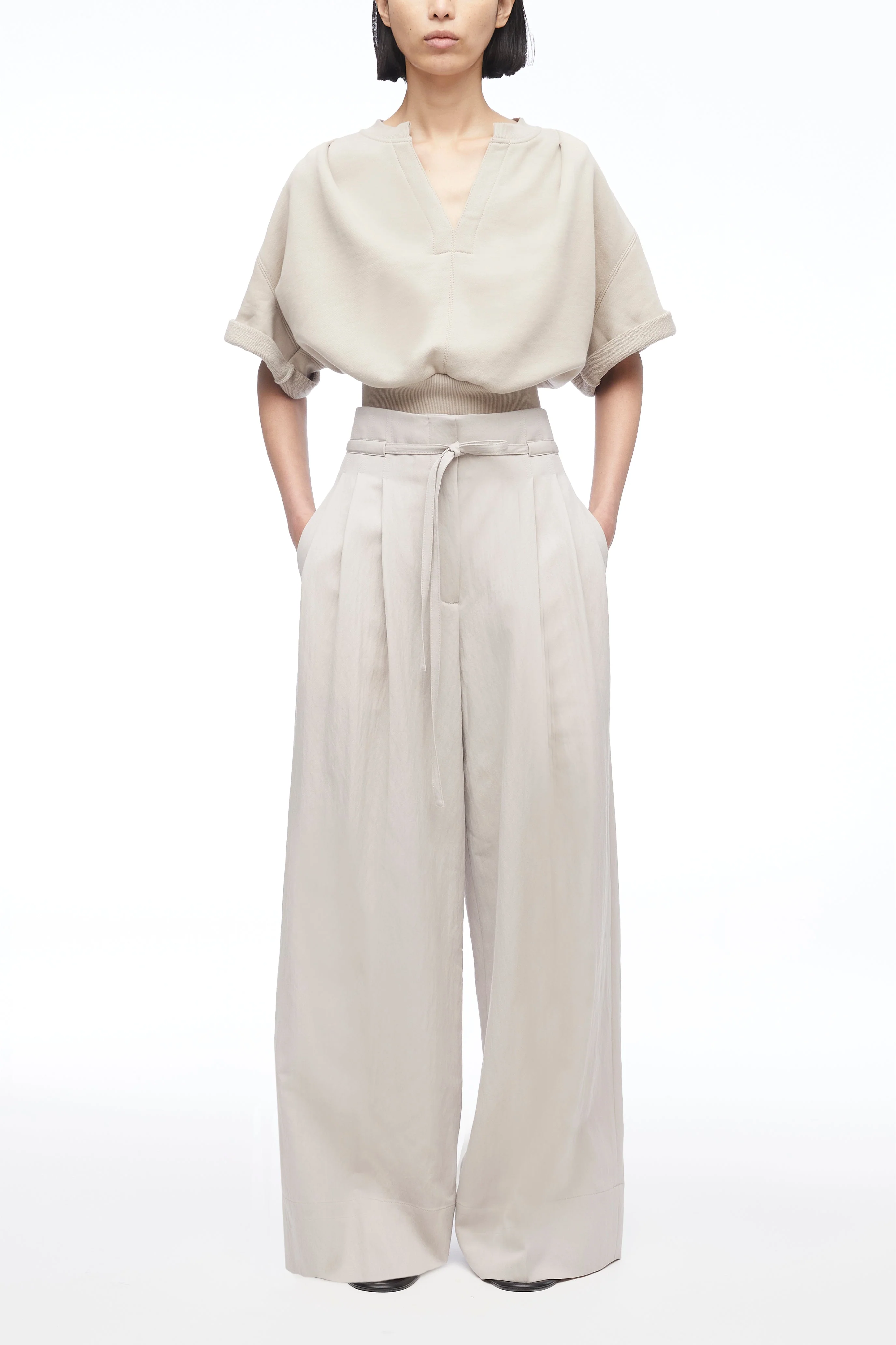Short Sleeve Cropped Sweatshirt - Image 4